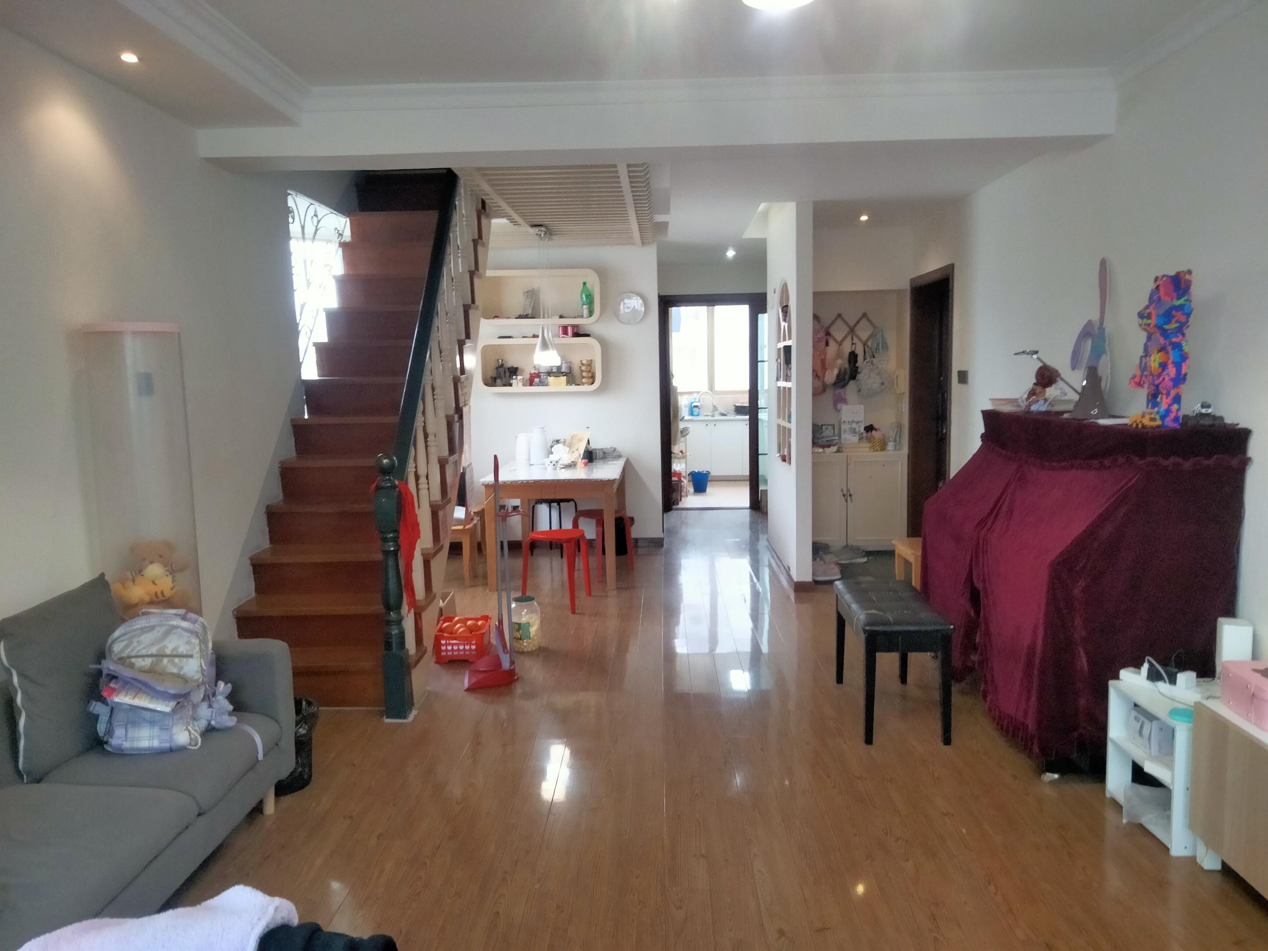天都花苑 2室1厅1卫 61.76m&sup2;