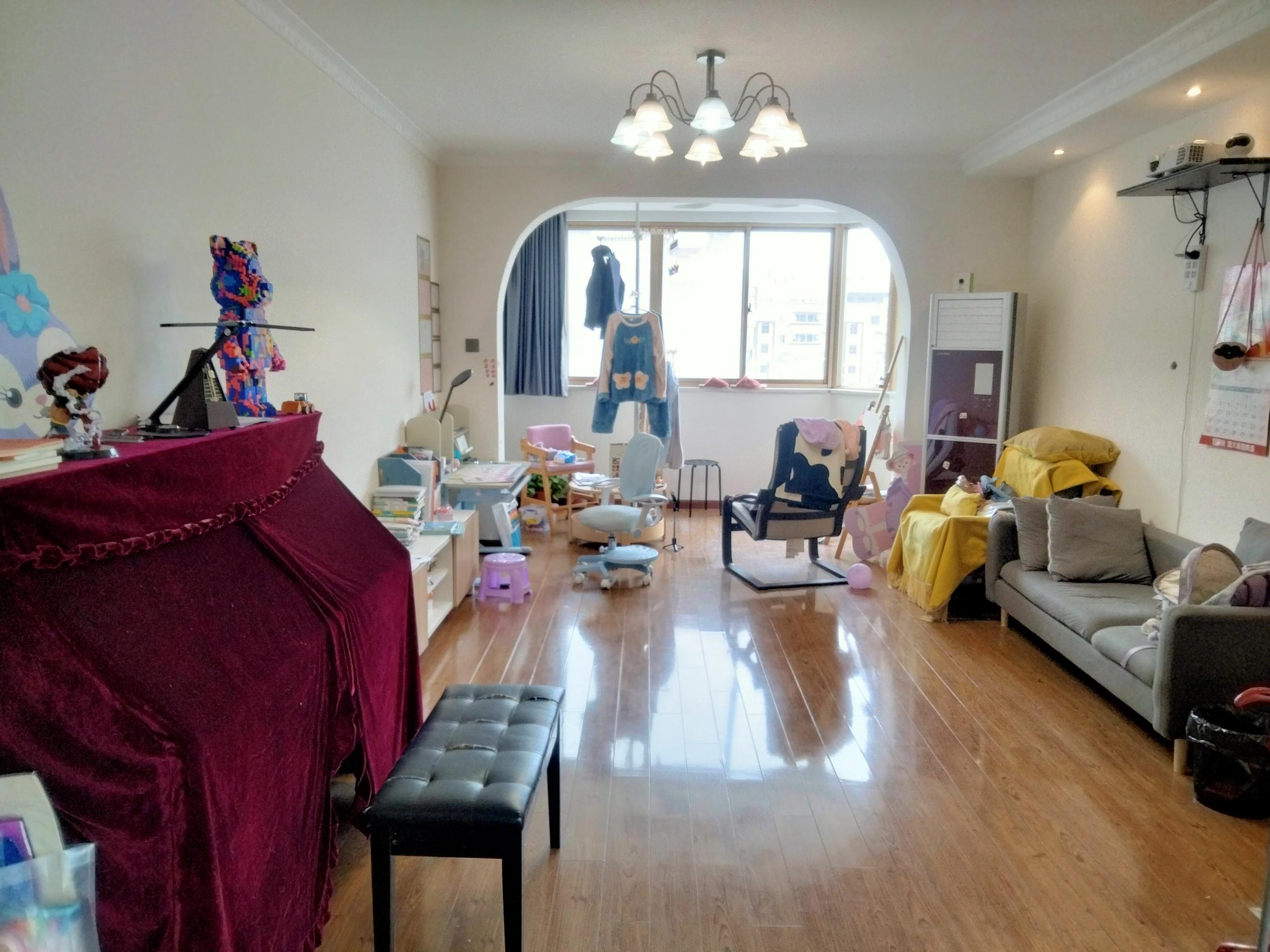天都花苑 2室1厅1卫 61.76m&sup2;