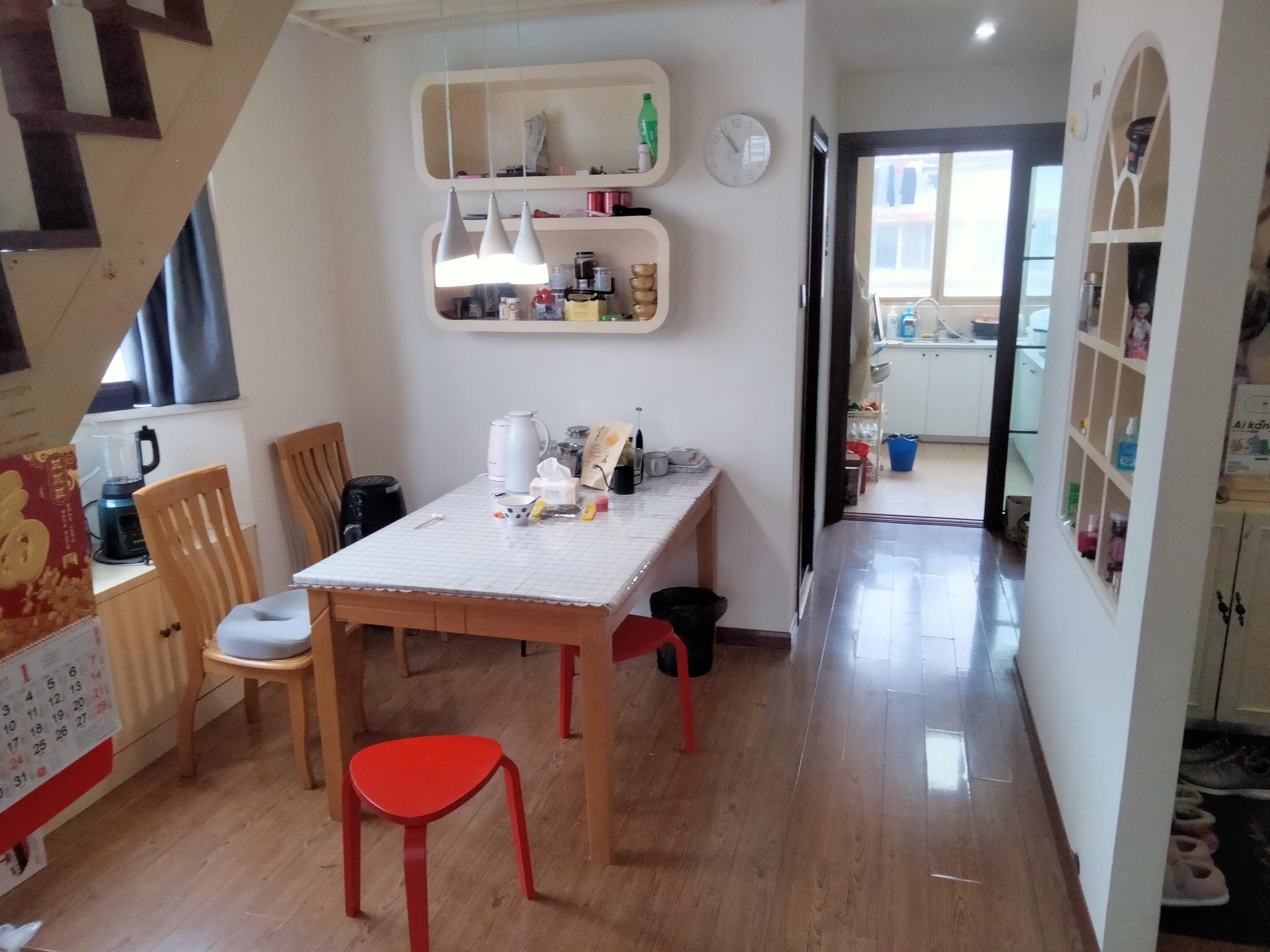天都花苑 2室1厅1卫 61.76m&sup2;