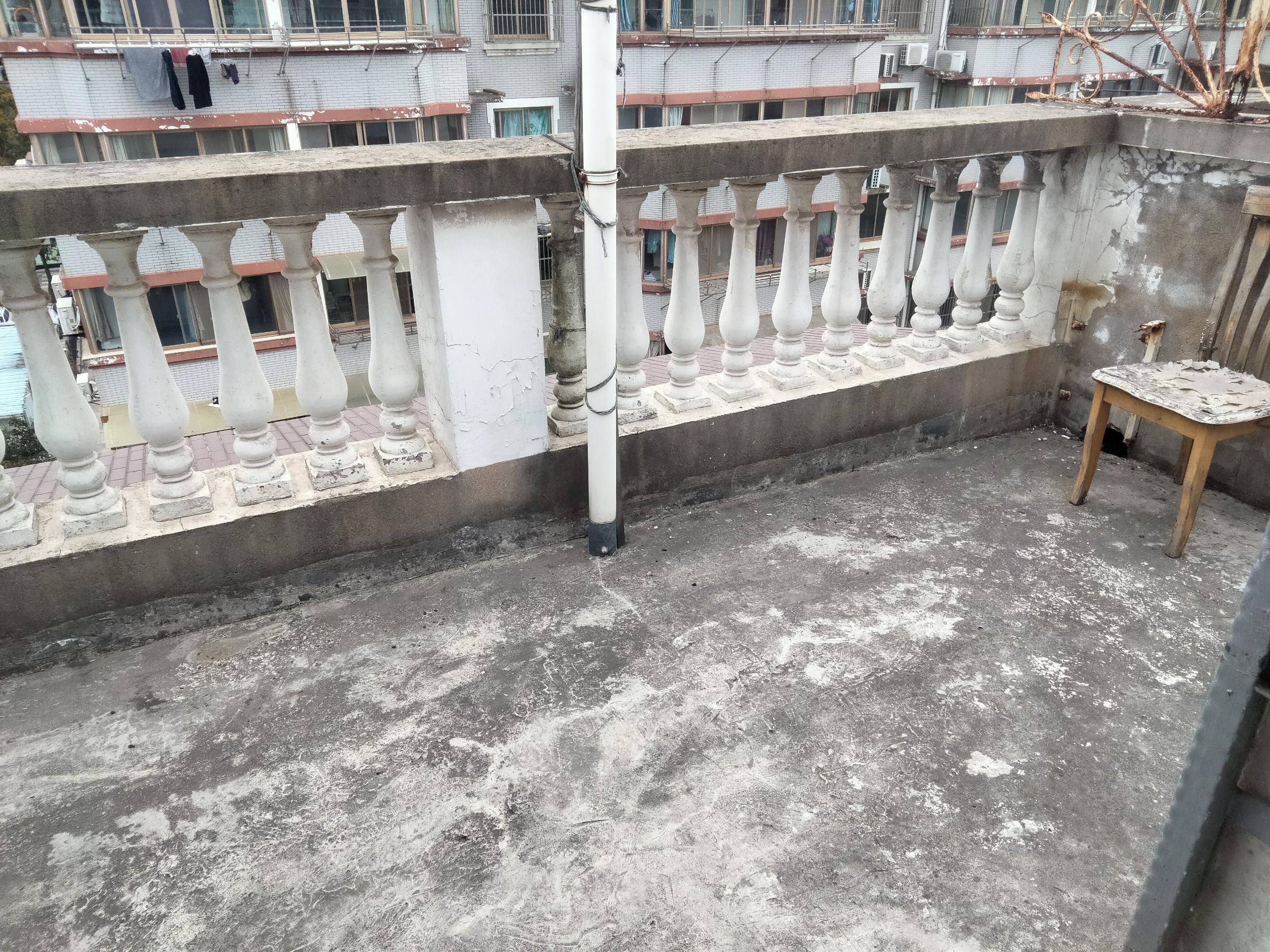 天都花苑 2室1厅1卫 61.76m&sup2;