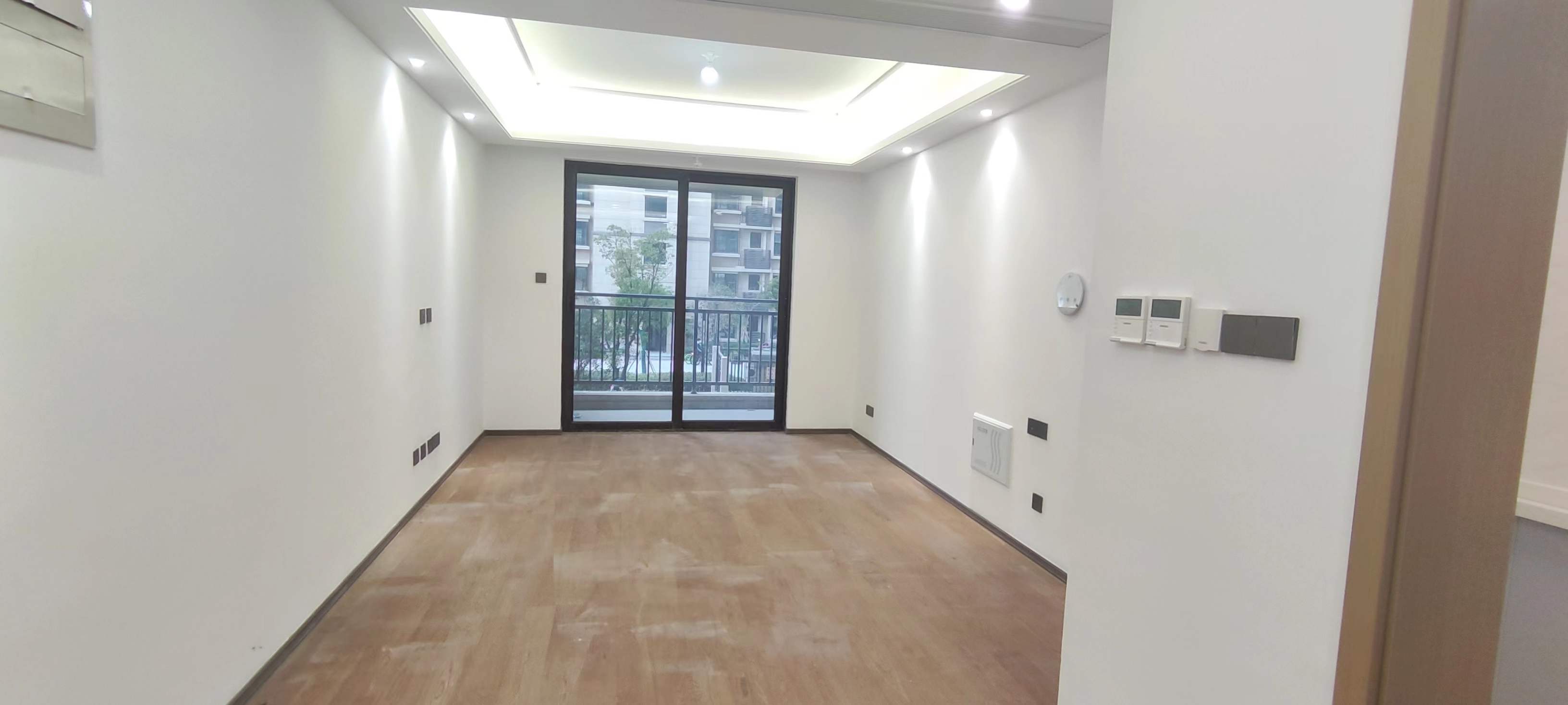 春风南岸东园 2室2厅1卫 96m²