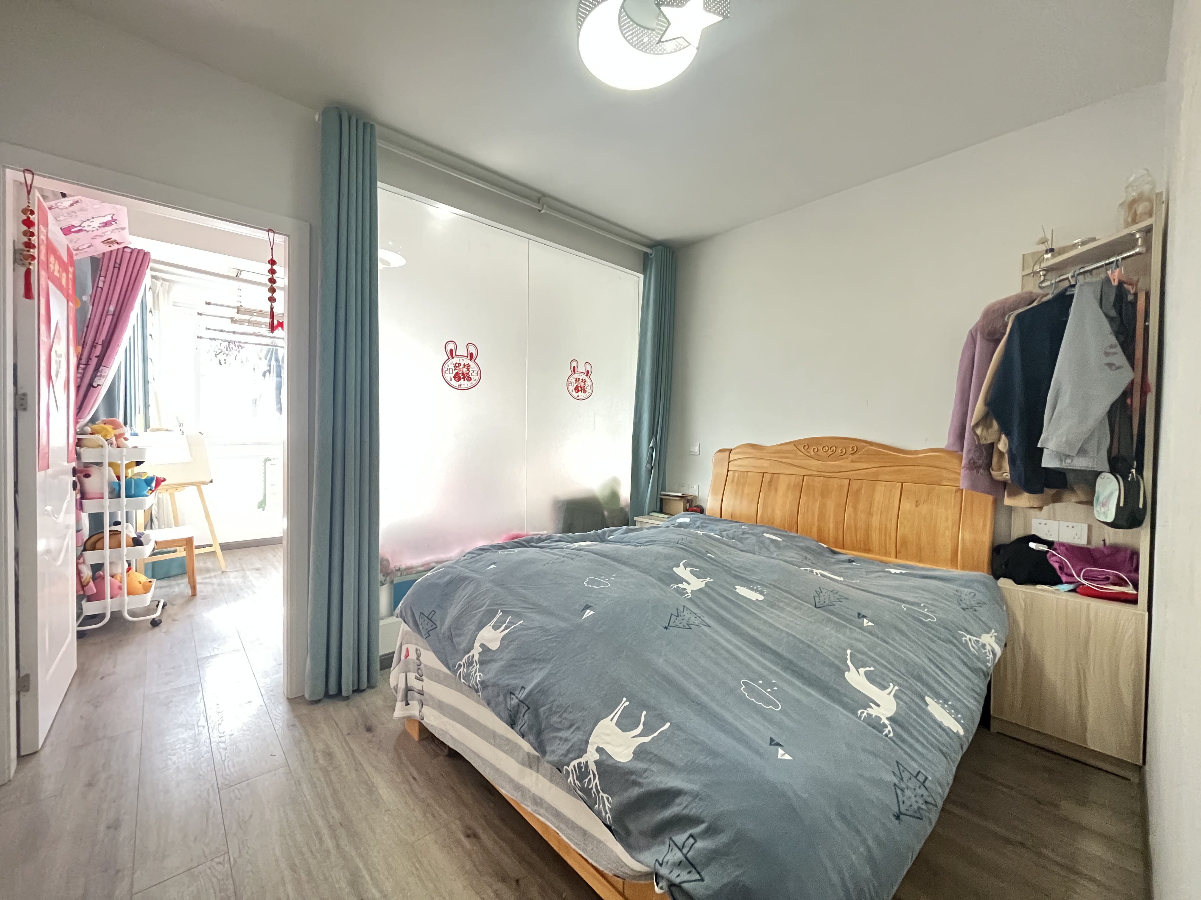 星辰花园 3室2厅1卫 78m&sup2;