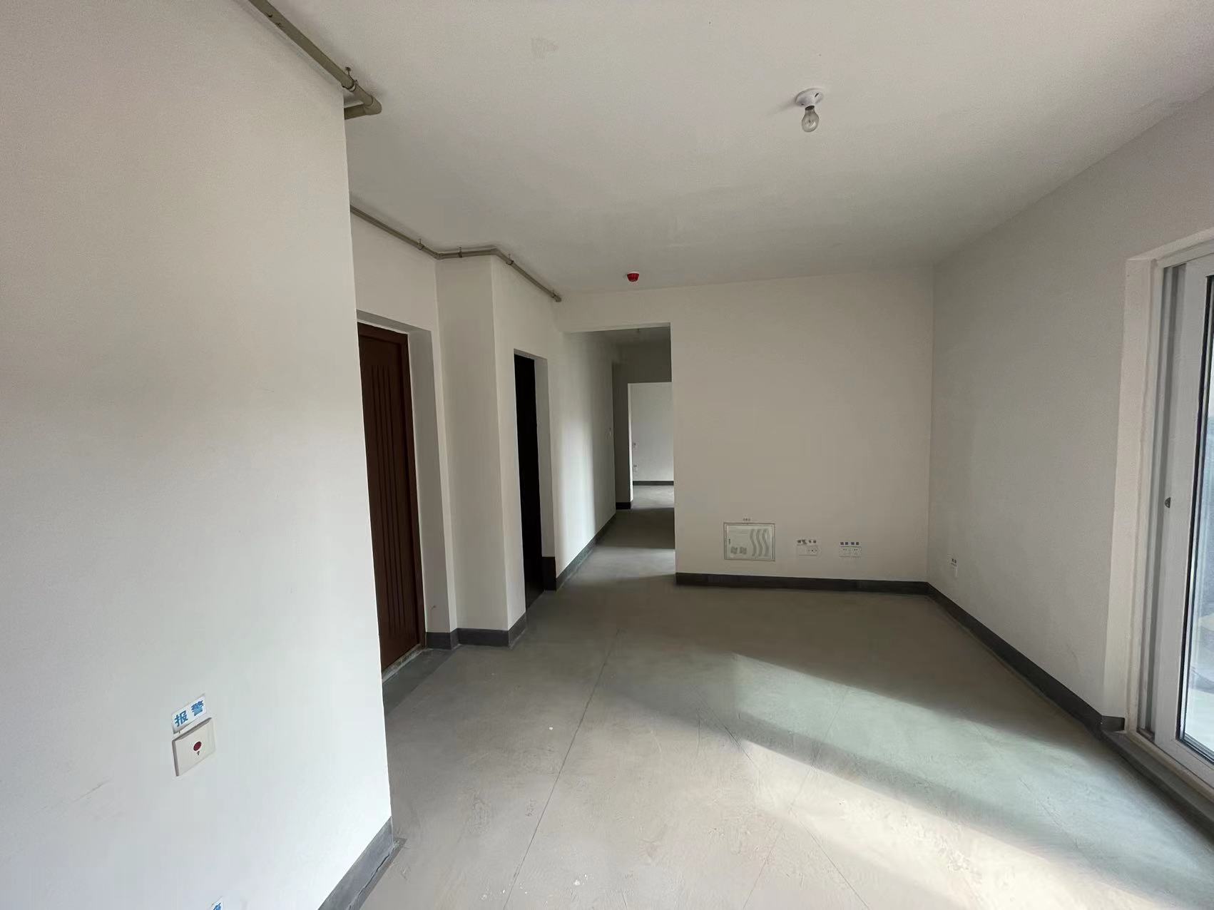 世茂新界 3室2厅1卫 88m&sup2;