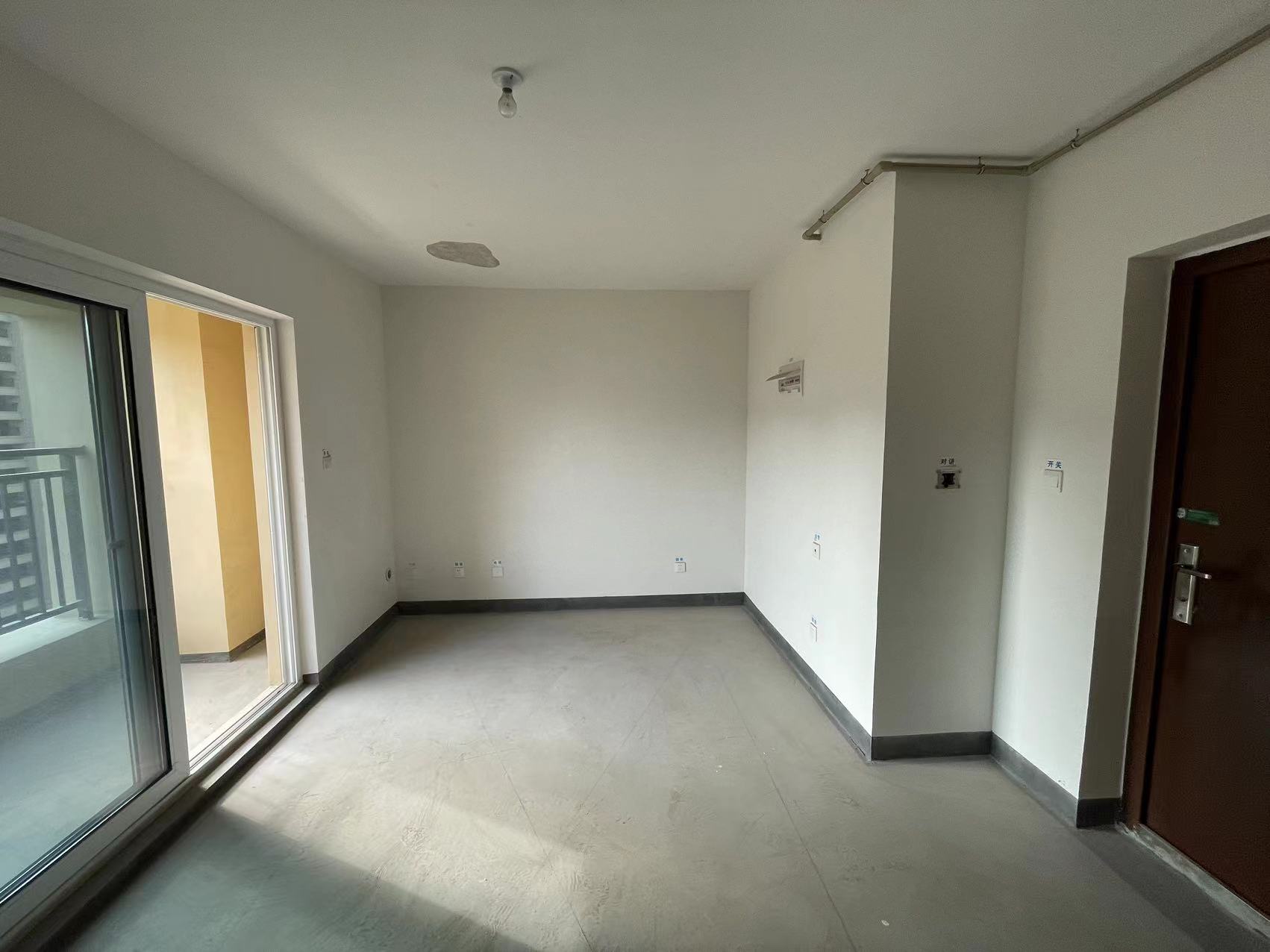 世茂新界 3室2厅1卫 88m&sup2;