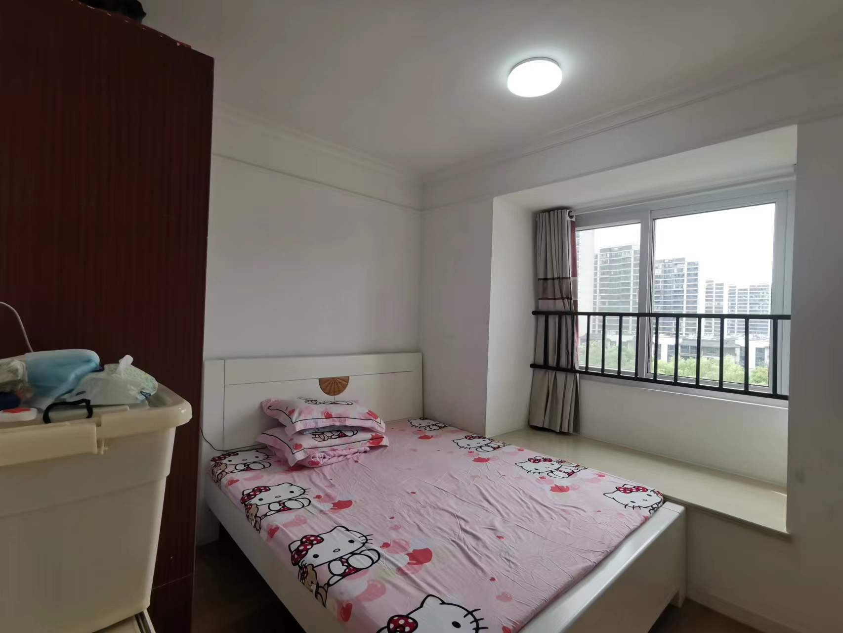 中海碧林湾 3室2厅2卫 107m&sup2;