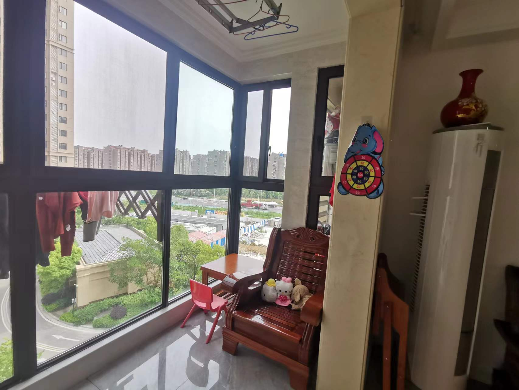 中海碧林湾 3室2厅2卫 107m&sup2;