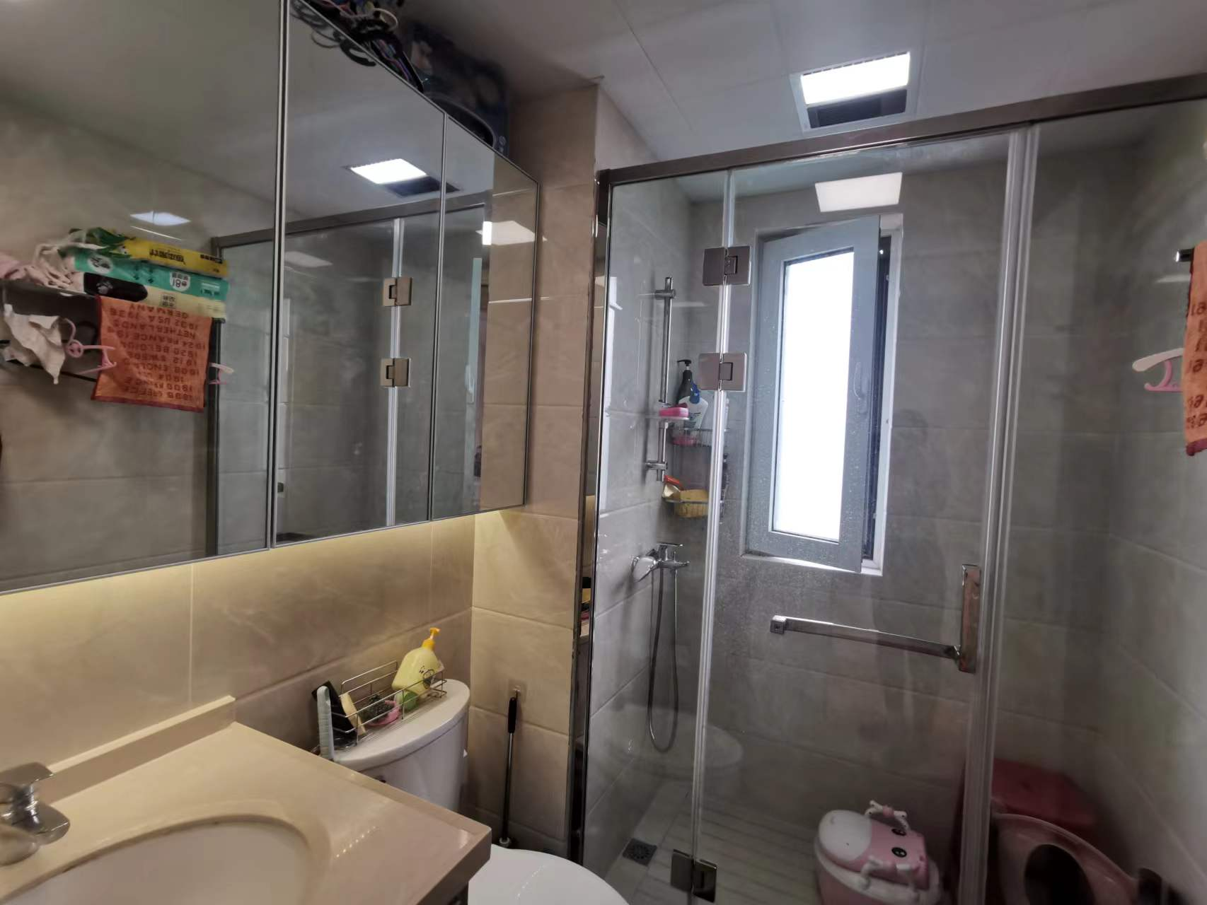 中海碧林湾 3室2厅2卫 107m&sup2;