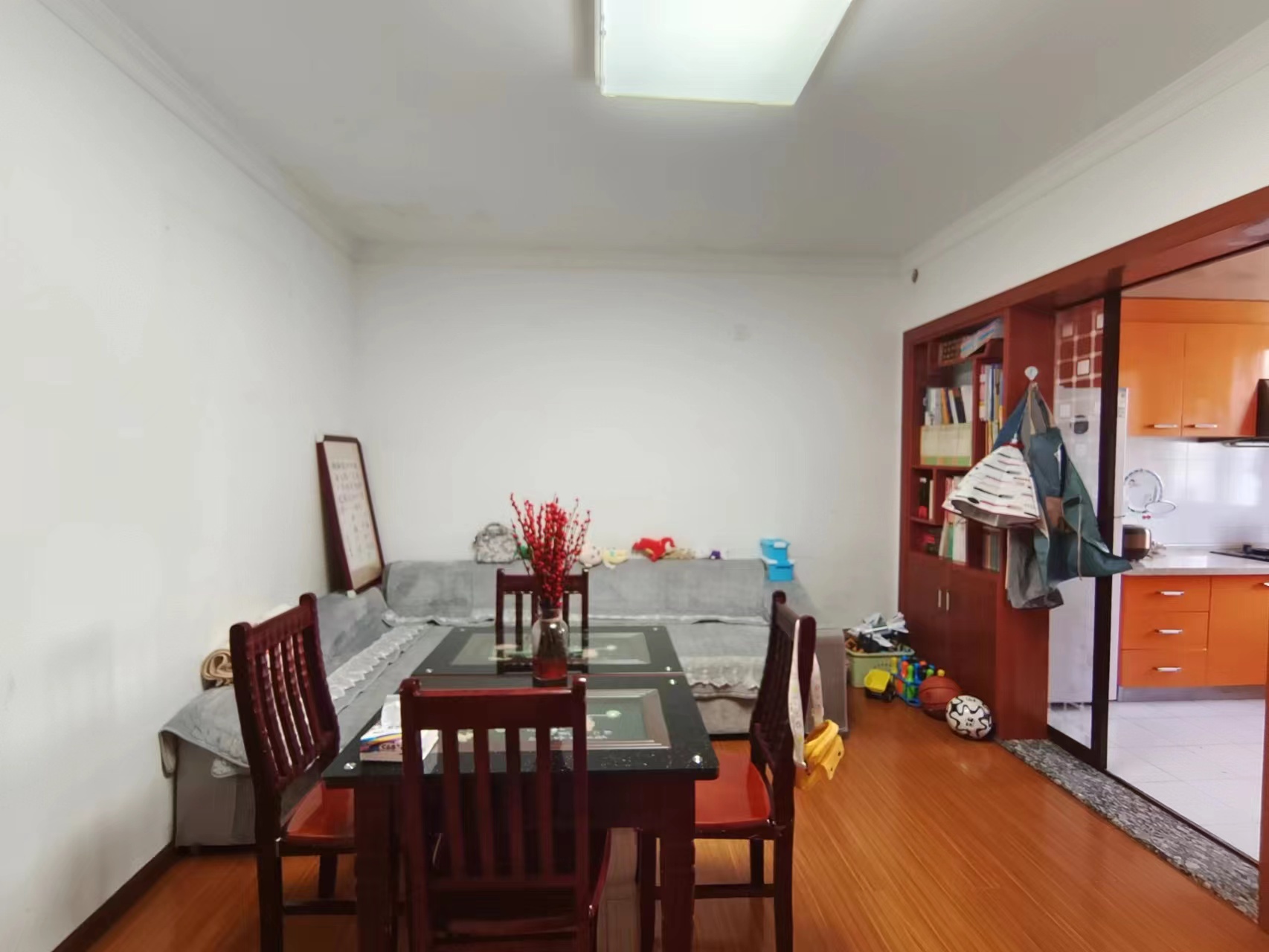 新星苑 2室2厅1卫 78m&sup2;