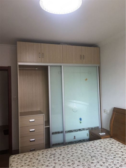 紫东花苑 3室1厅1卫 75.00m&sup2;
