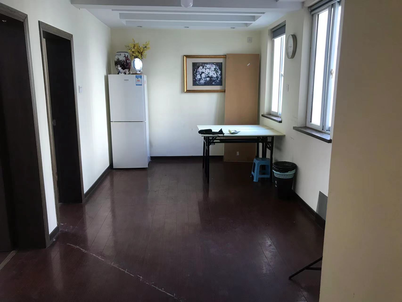 将军二园 2室1厅1卫 72m&sup2;