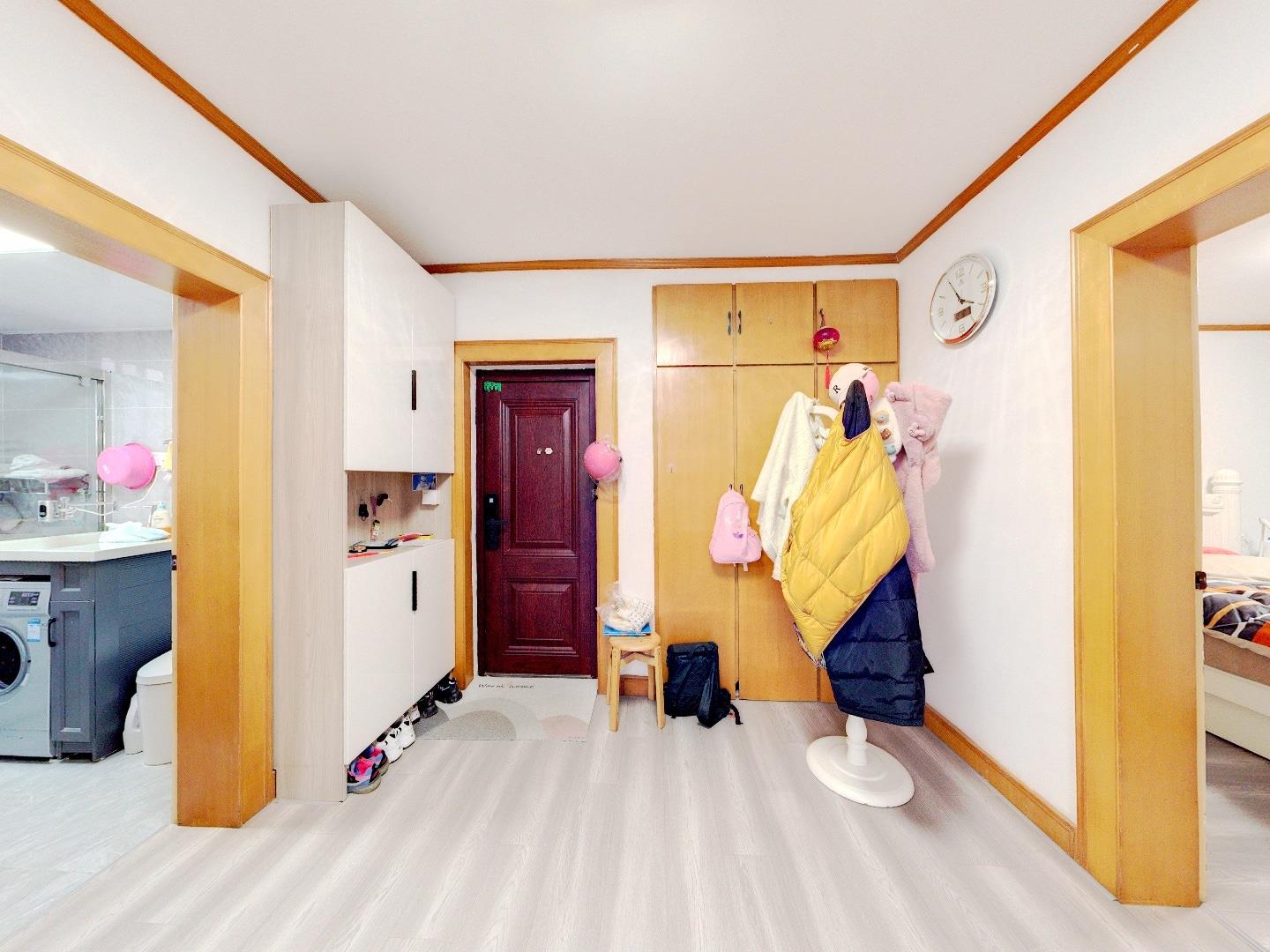 北濠桥东村 2室1厅1卫 74.55m&sup2;