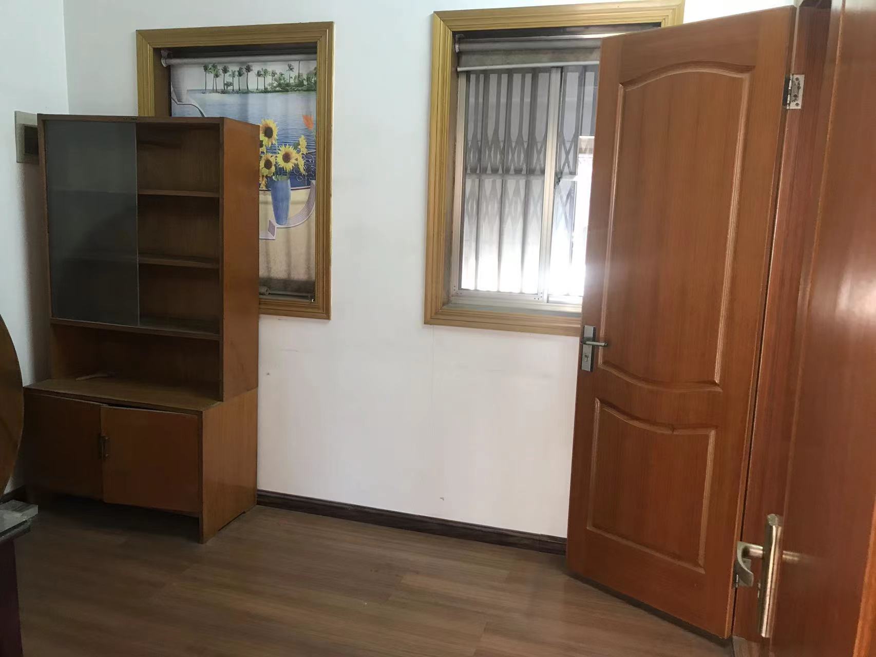 孩儿巷北路68号 3室1厅1卫 98.44m&sup2;