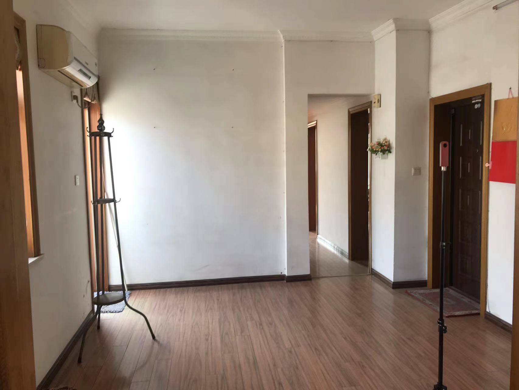 孩儿巷北路68号 3室1厅1卫 98.44m&sup2;