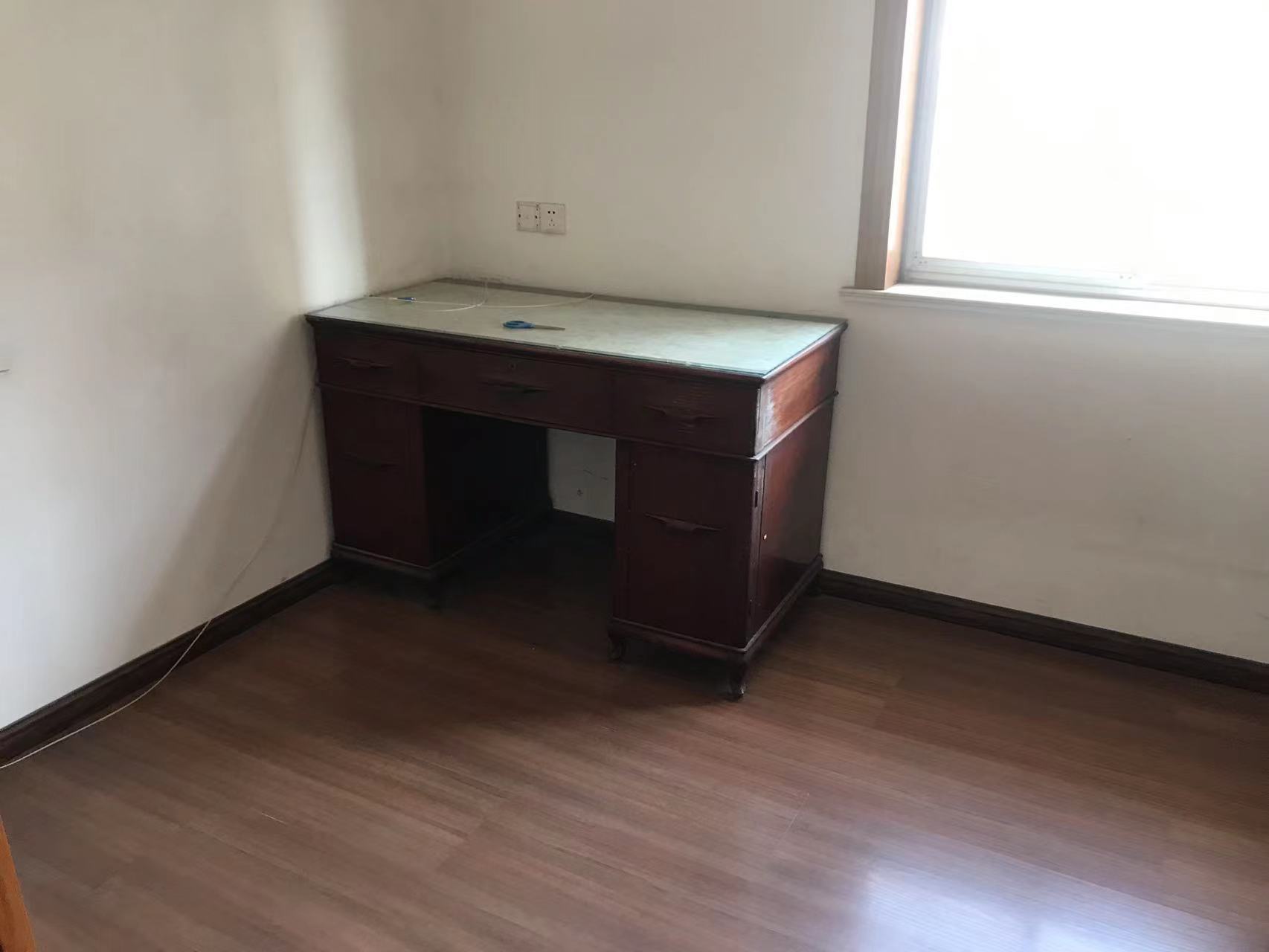 孩儿巷北路68号 3室1厅1卫 98.44m&sup2;
