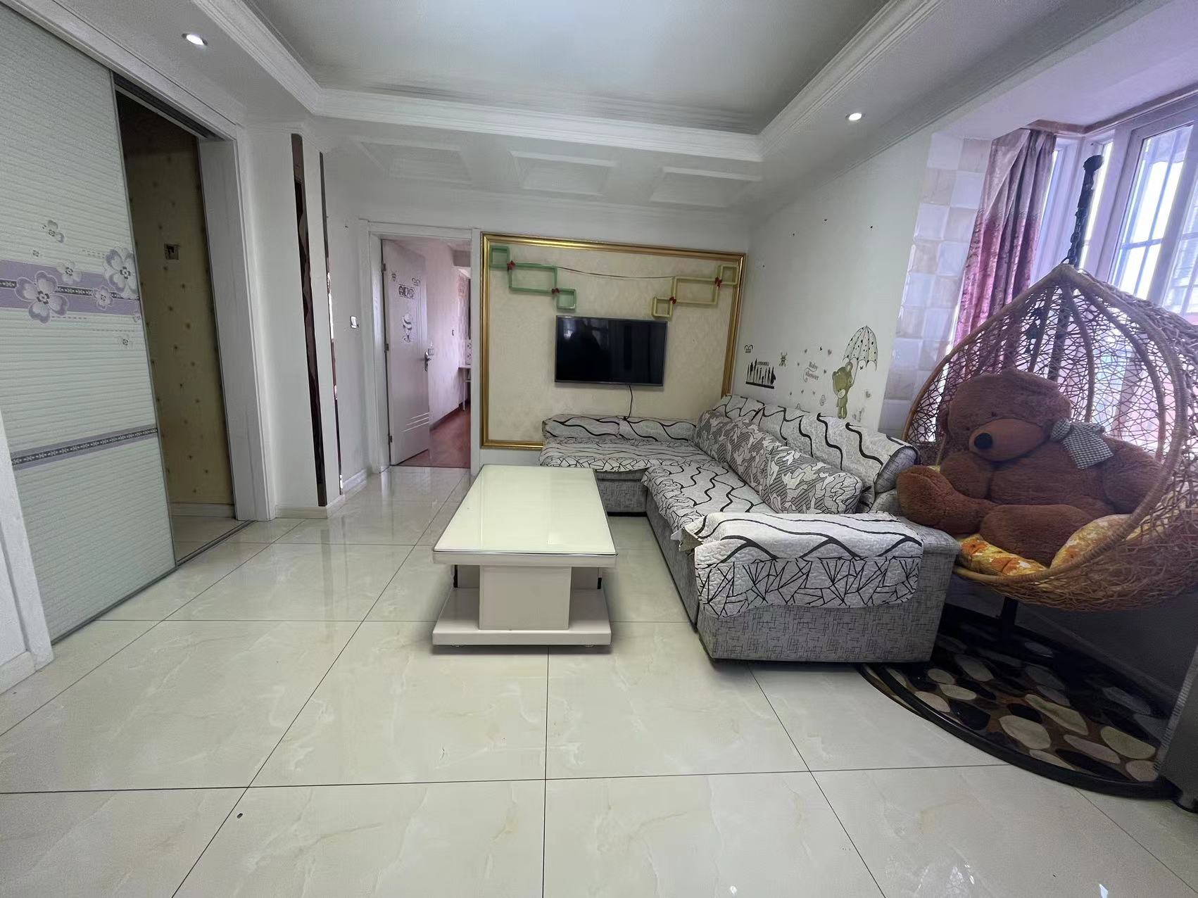 新港花苑 1室1厅1卫 56.28m&sup2;