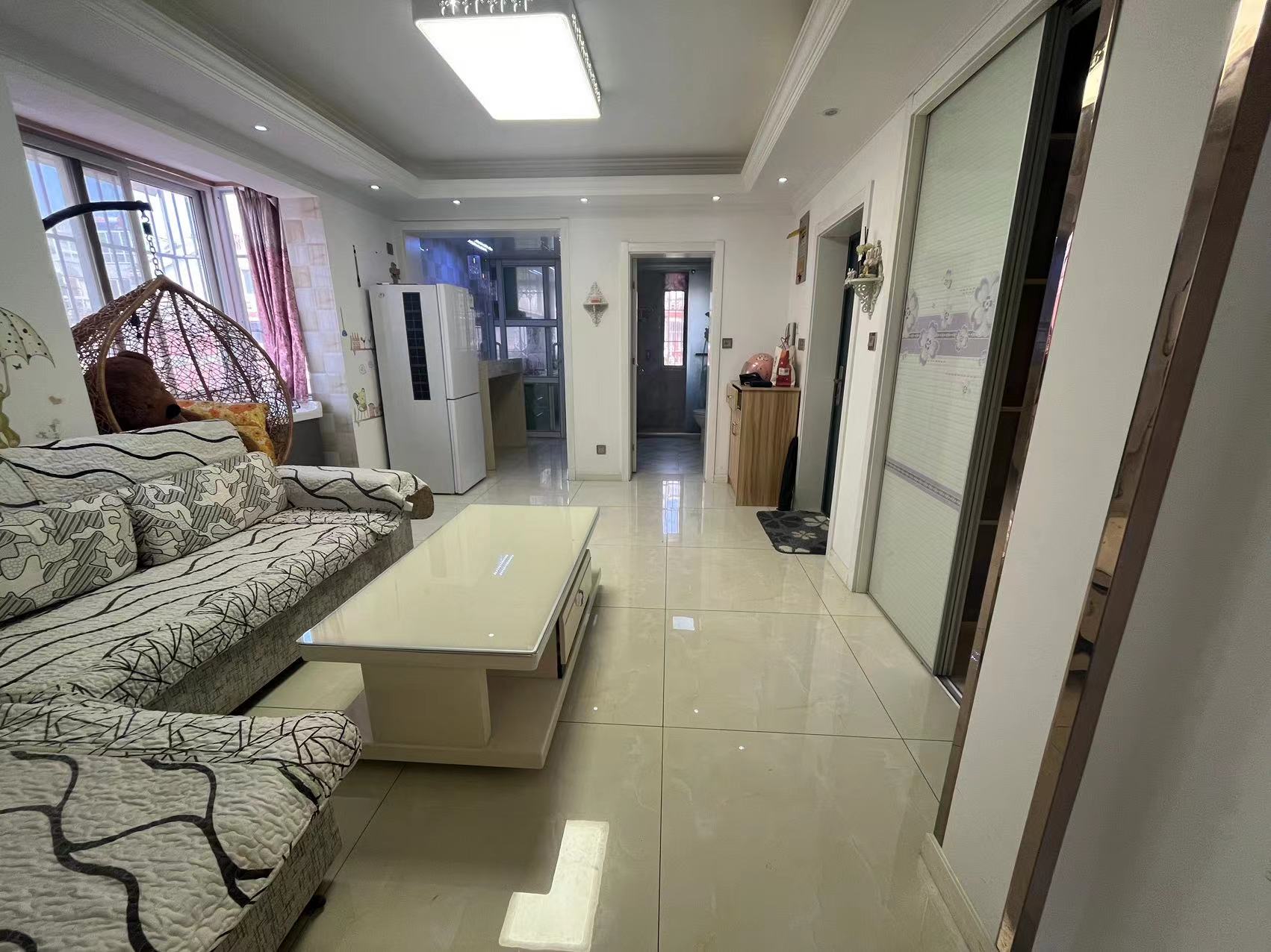新港花苑 1室1厅1卫 56.28m&sup2;