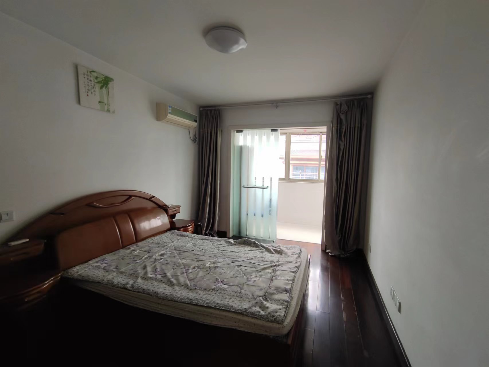 怡安花苑南区 4室2厅1卫 117.44m&sup2;