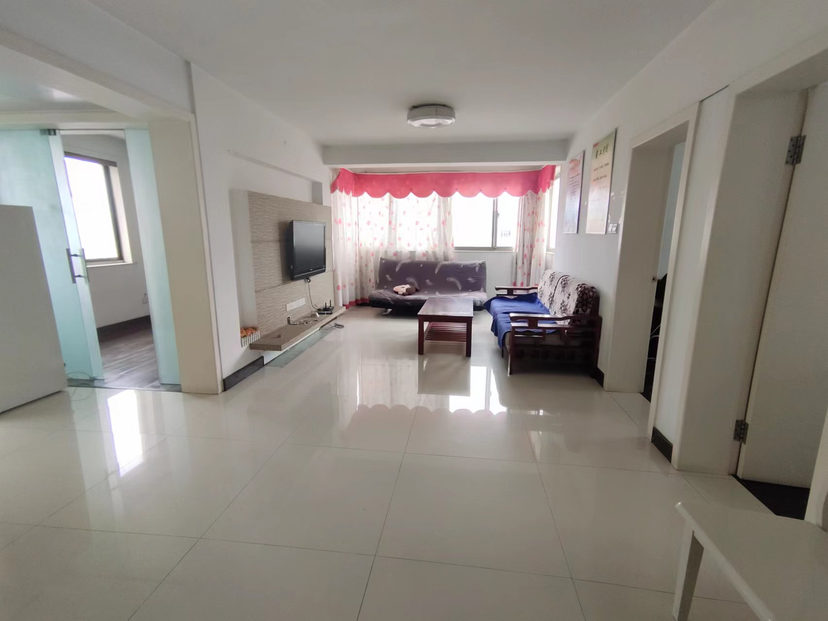 怡安花苑南区 4室2厅1卫 117.44m&sup2;