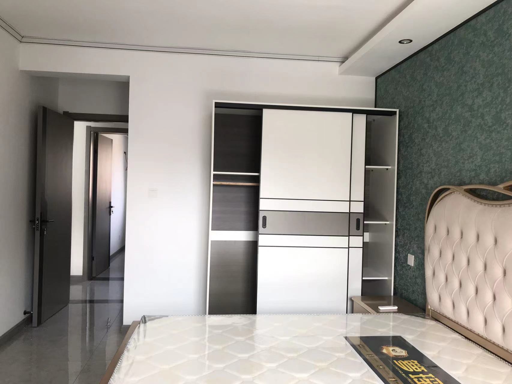 百花馨苑 3室1厅2卫 120.00m&sup2;