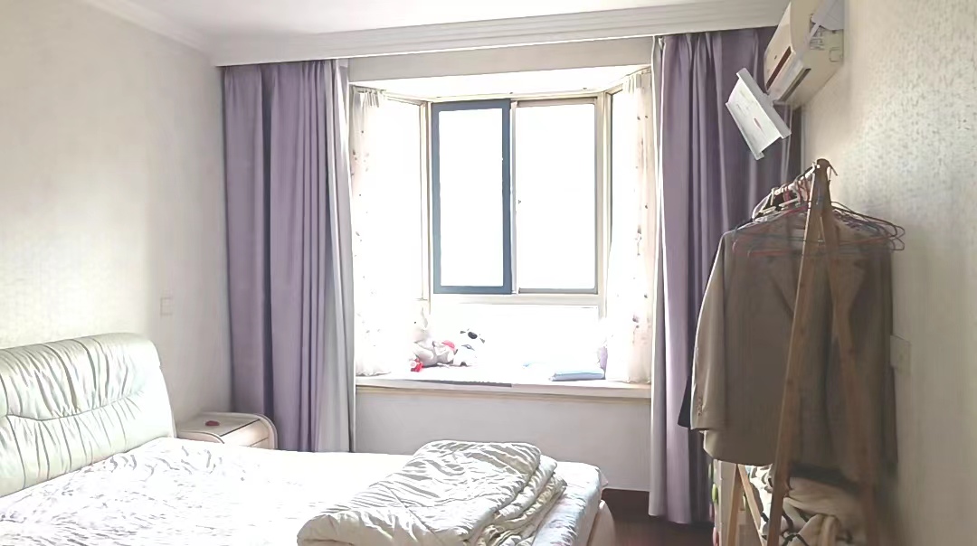 前景花苑 3室2厅1卫 139.93m&sup2;