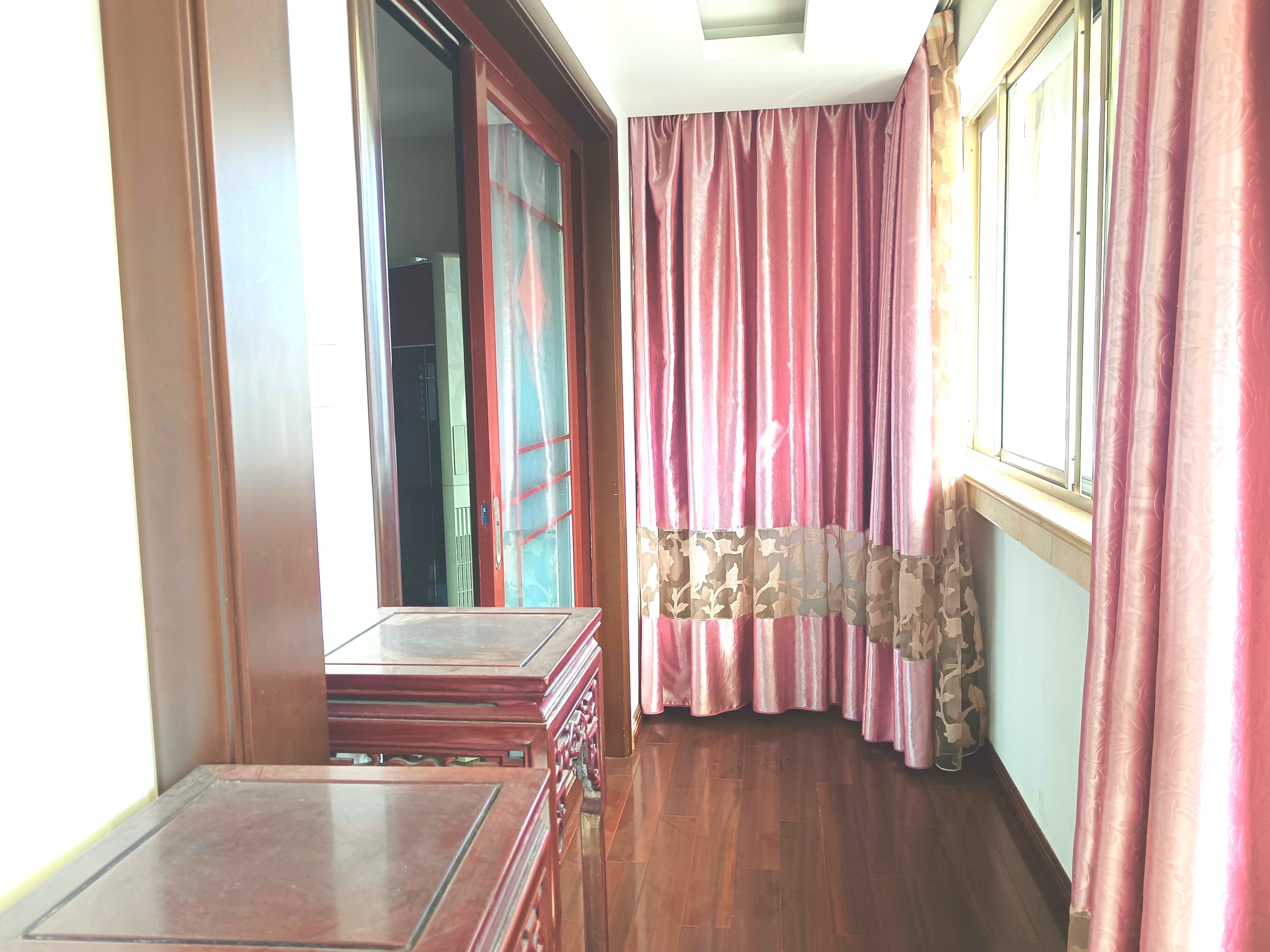 前景花苑 3室2厅1卫 139.93m&sup2;