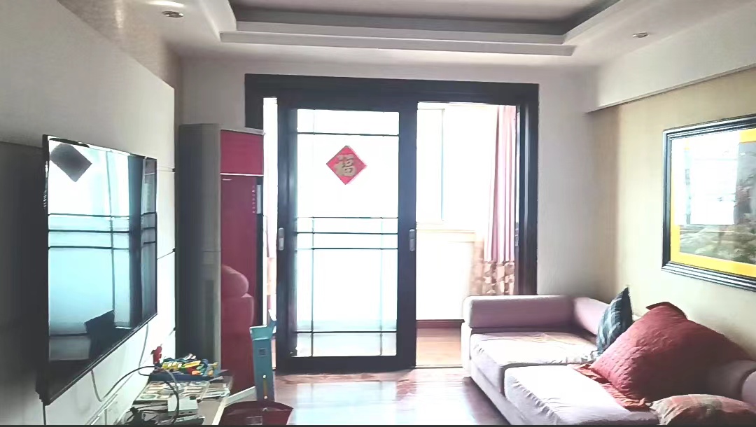 前景花苑 3室2厅1卫 139.93m&sup2;
