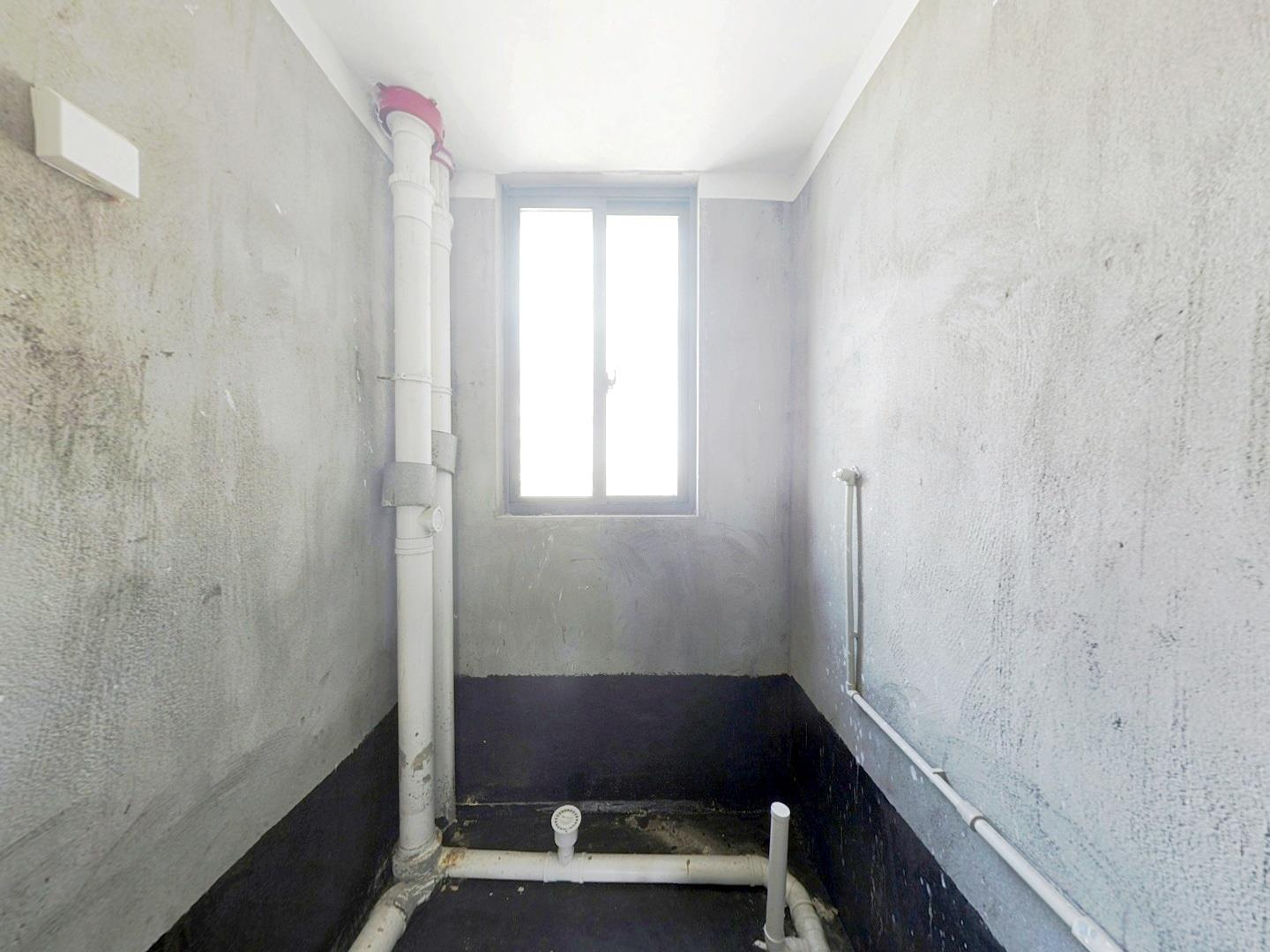 江景瑞园 3室2厅2卫 128m&sup2;