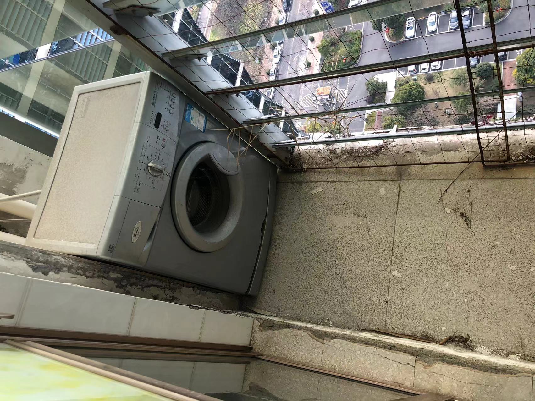 鑫湖国贸中心 1室1厅1卫 45m&sup2;