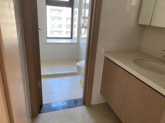 春风南岸西园 4室2厅2卫 135m&sup2;