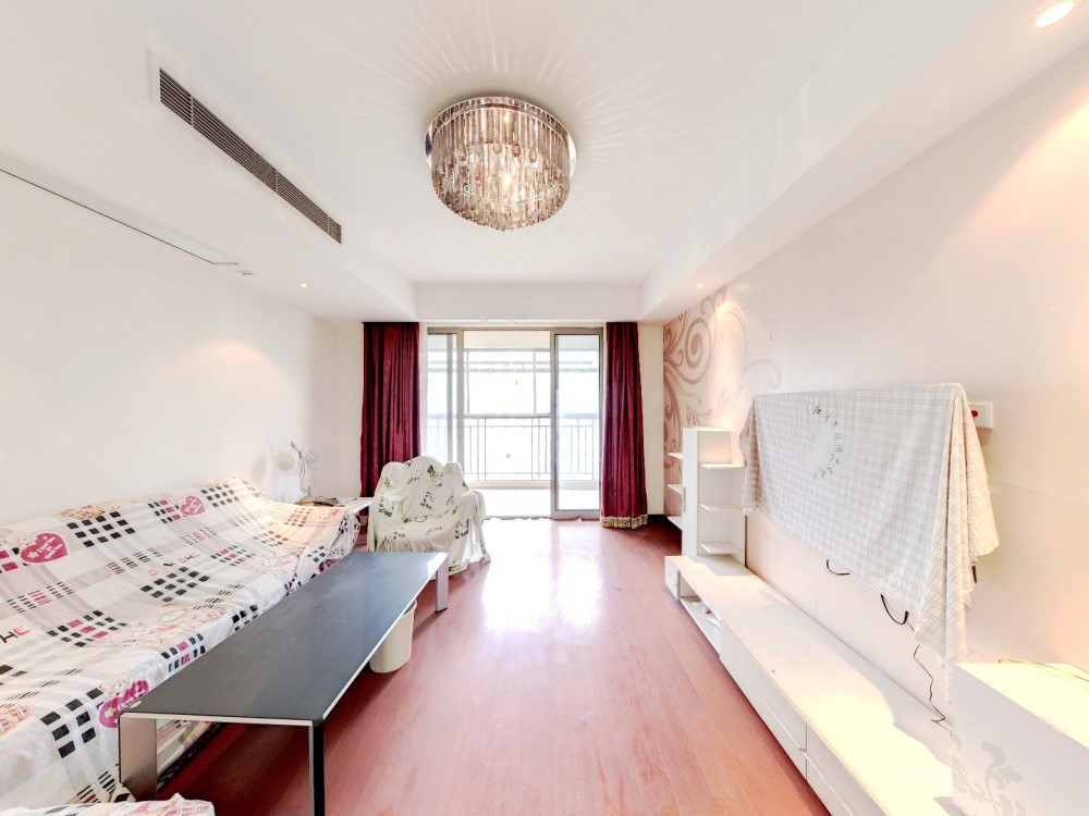 优山美地花园北区 3室2厅2卫 143m&sup2;