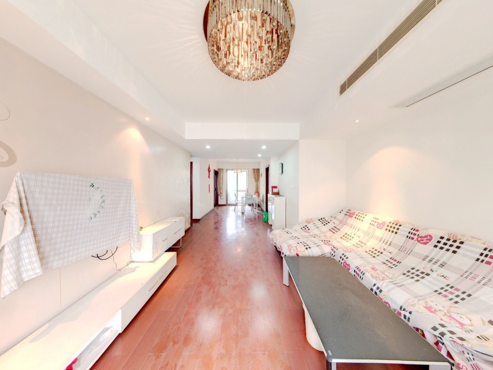 优山美地花园北区 3室2厅2卫 143m&sup2;