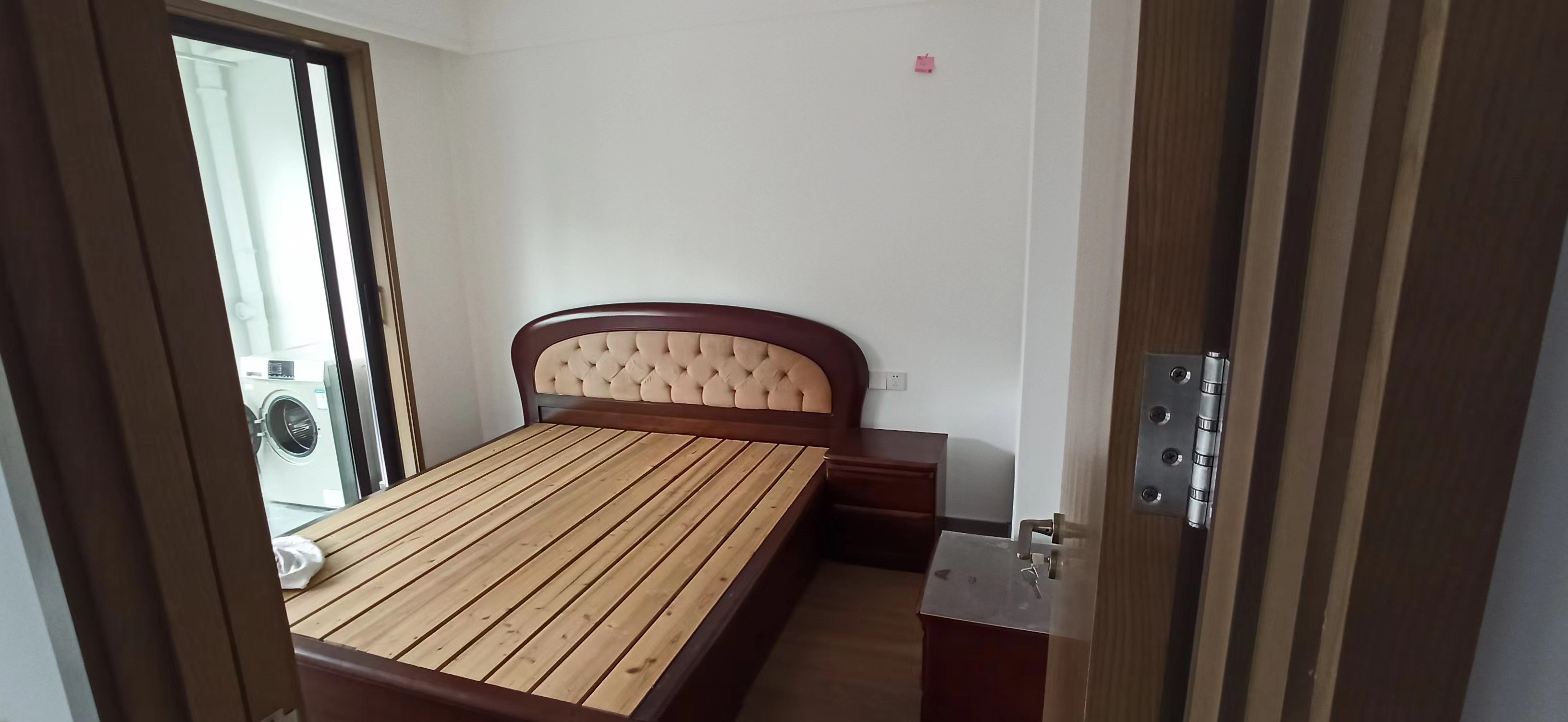 远创宸樾 3室2厅1卫 99m&sup2;