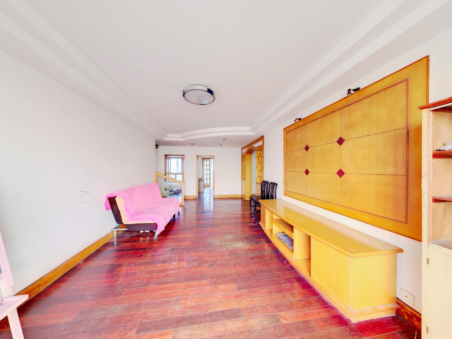 莲花苑 3室2厅1卫 124.1m&sup2;
