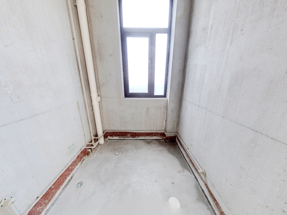 万濠山庄 6室3厅3卫 328m&sup2;