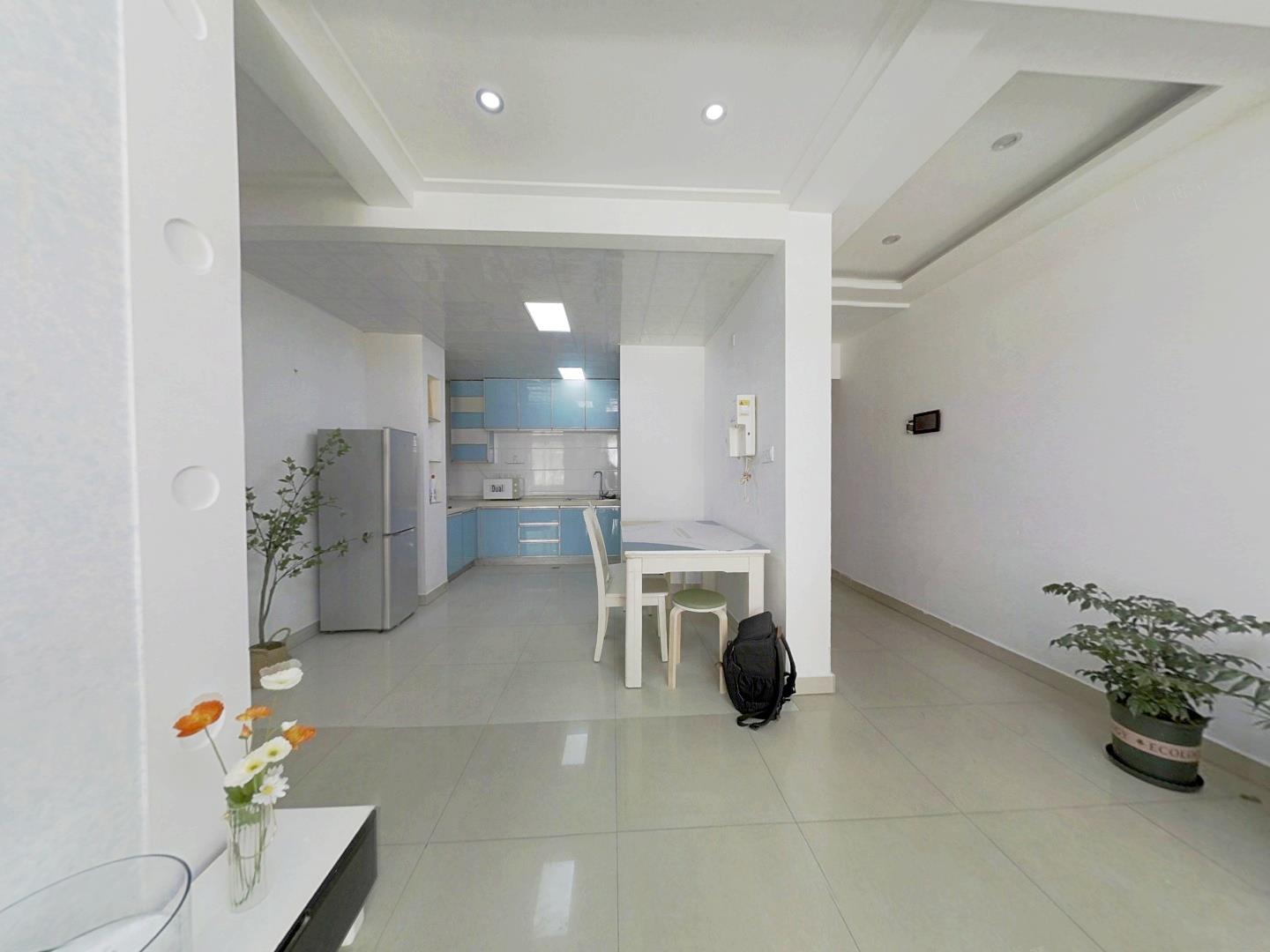 中南世纪花城二期 2室2厅1卫 69.98m²