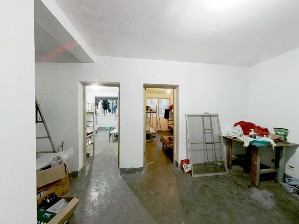 民主新村 2室1厅1卫 69m&sup2;
