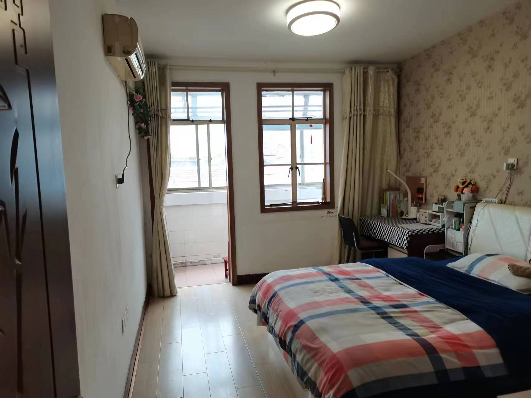 花园角 3室1厅1卫 71.29m&sup2;