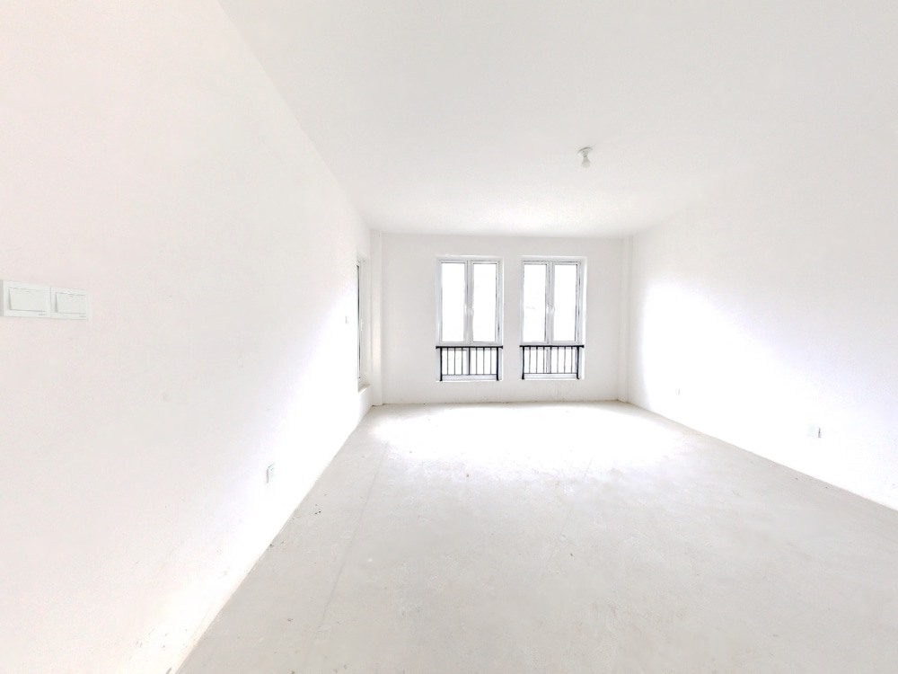 顺发御园 5室2厅2卫 250m&sup2;