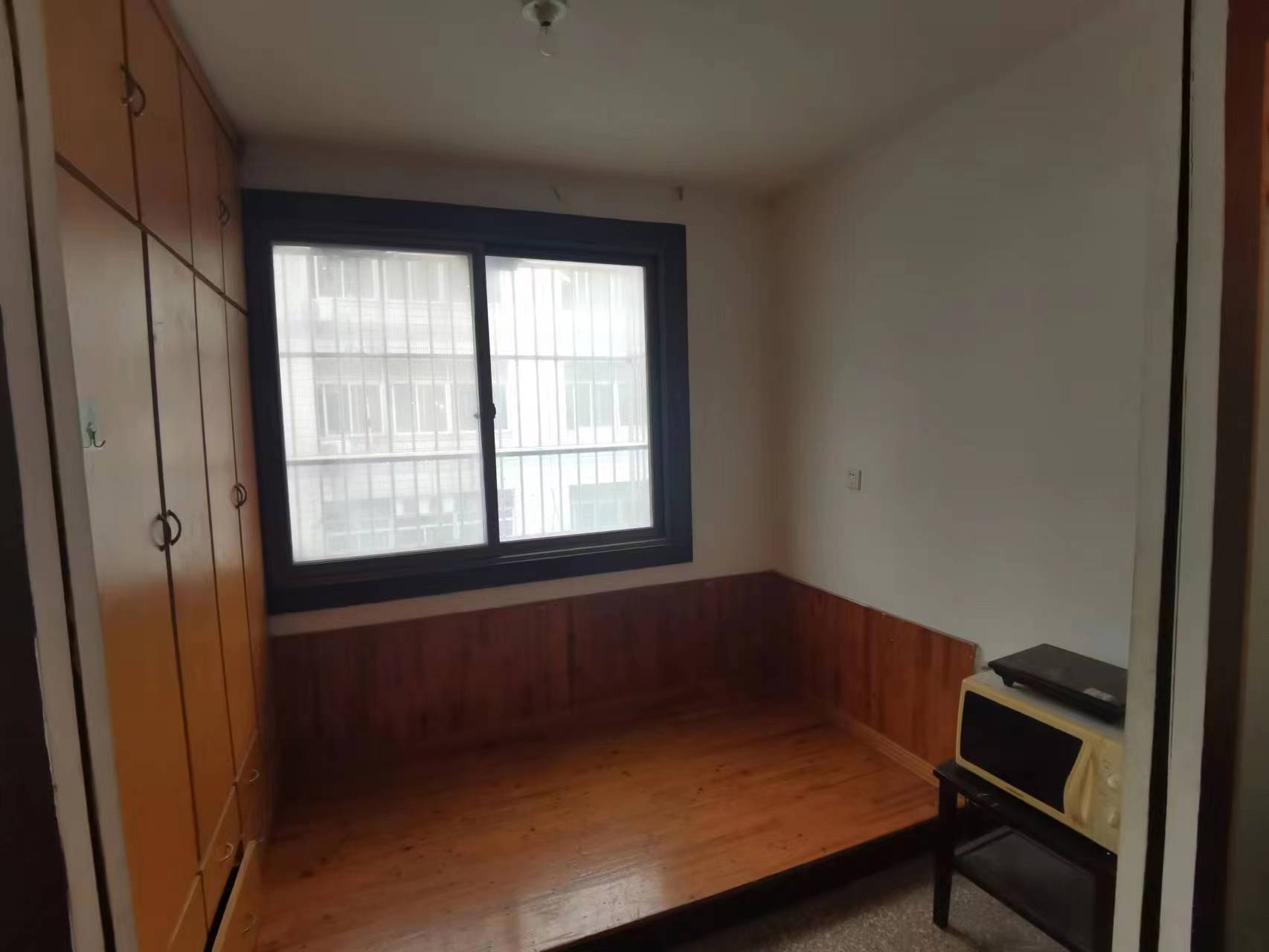 南川园新村 2室2厅1卫 95.23m&sup2;