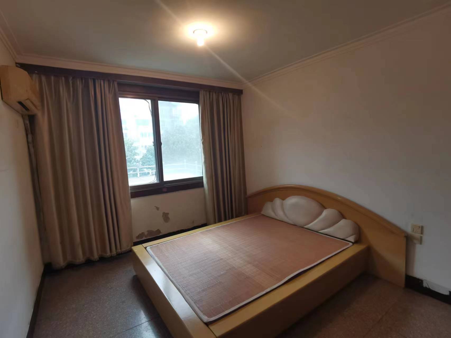 南川园新村 2室2厅1卫 95.23m&sup2;