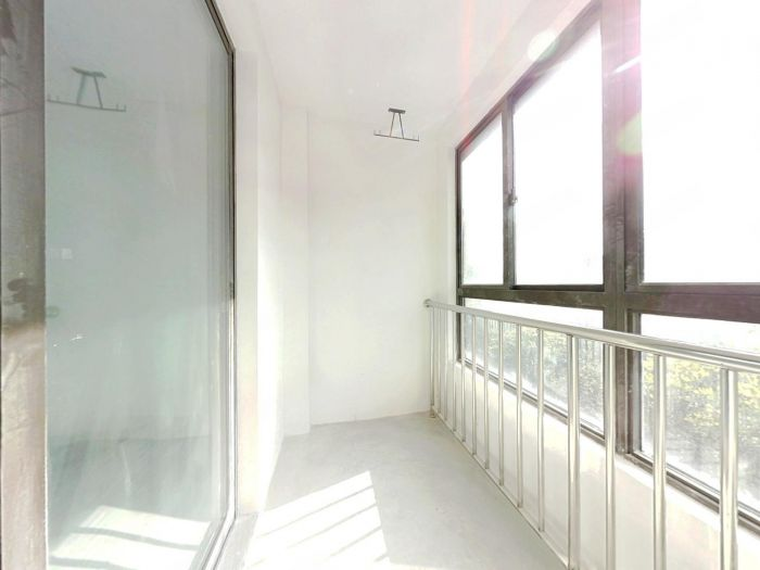 兴石花园 2室2厅1卫 84m&sup2;