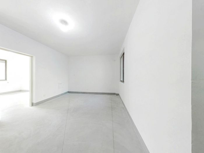 兴石花园 2室2厅1卫 84m&sup2;