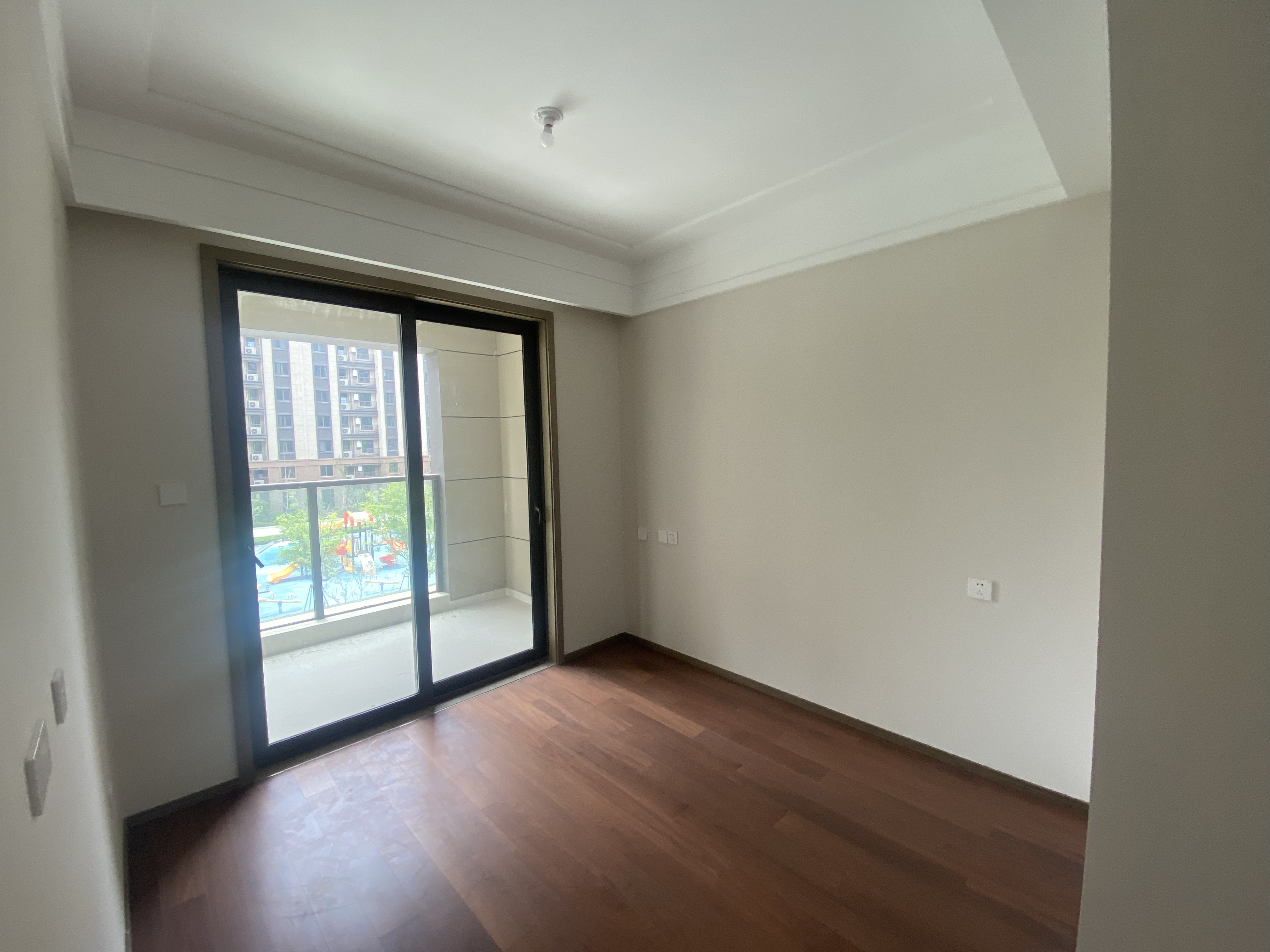 圆融玺悦 4室2厅2卫 134m&sup2;