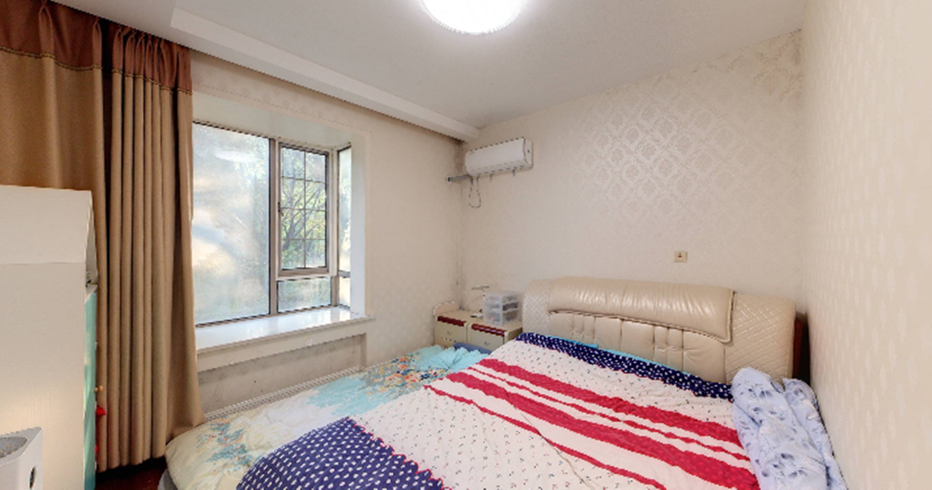优山美地花园南区 4室2厅2卫 143m&sup2;