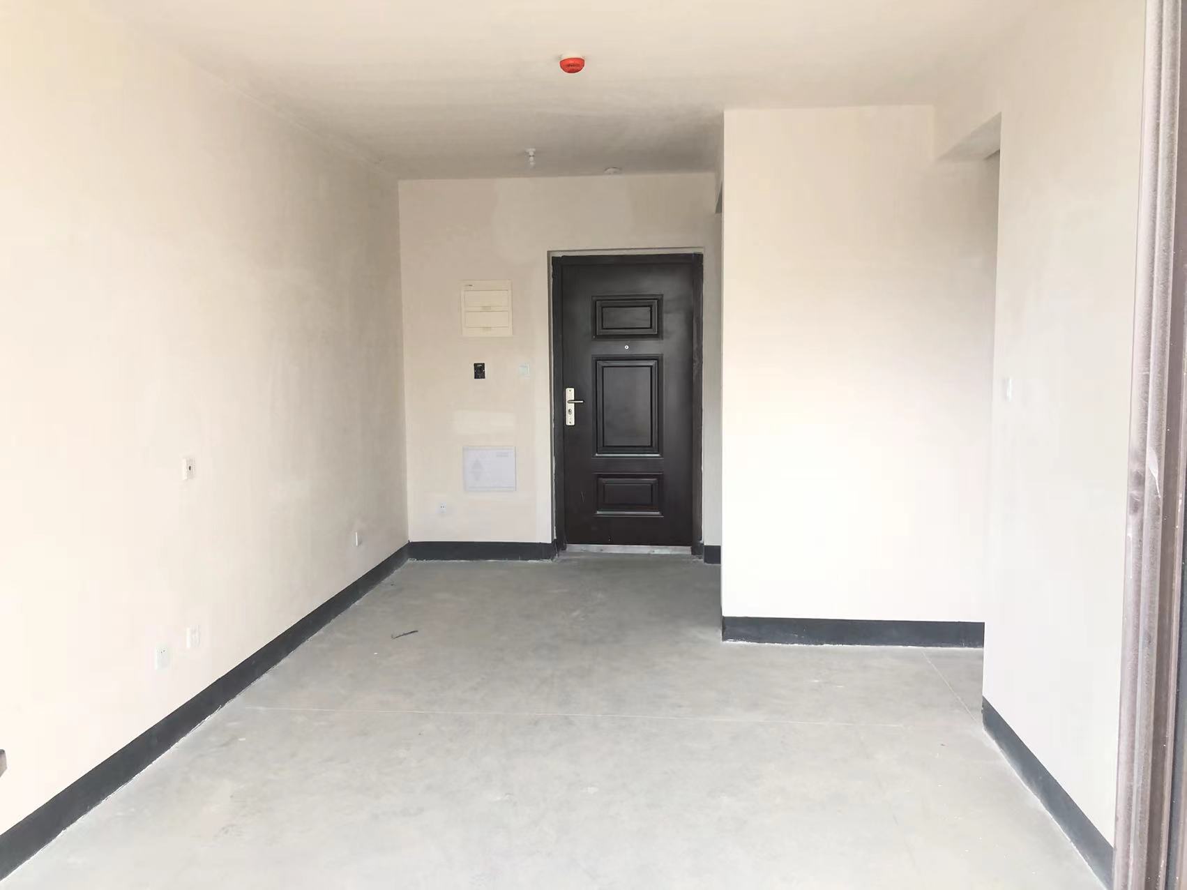 绿地新里城 3室1厅1卫 91m&sup2;
