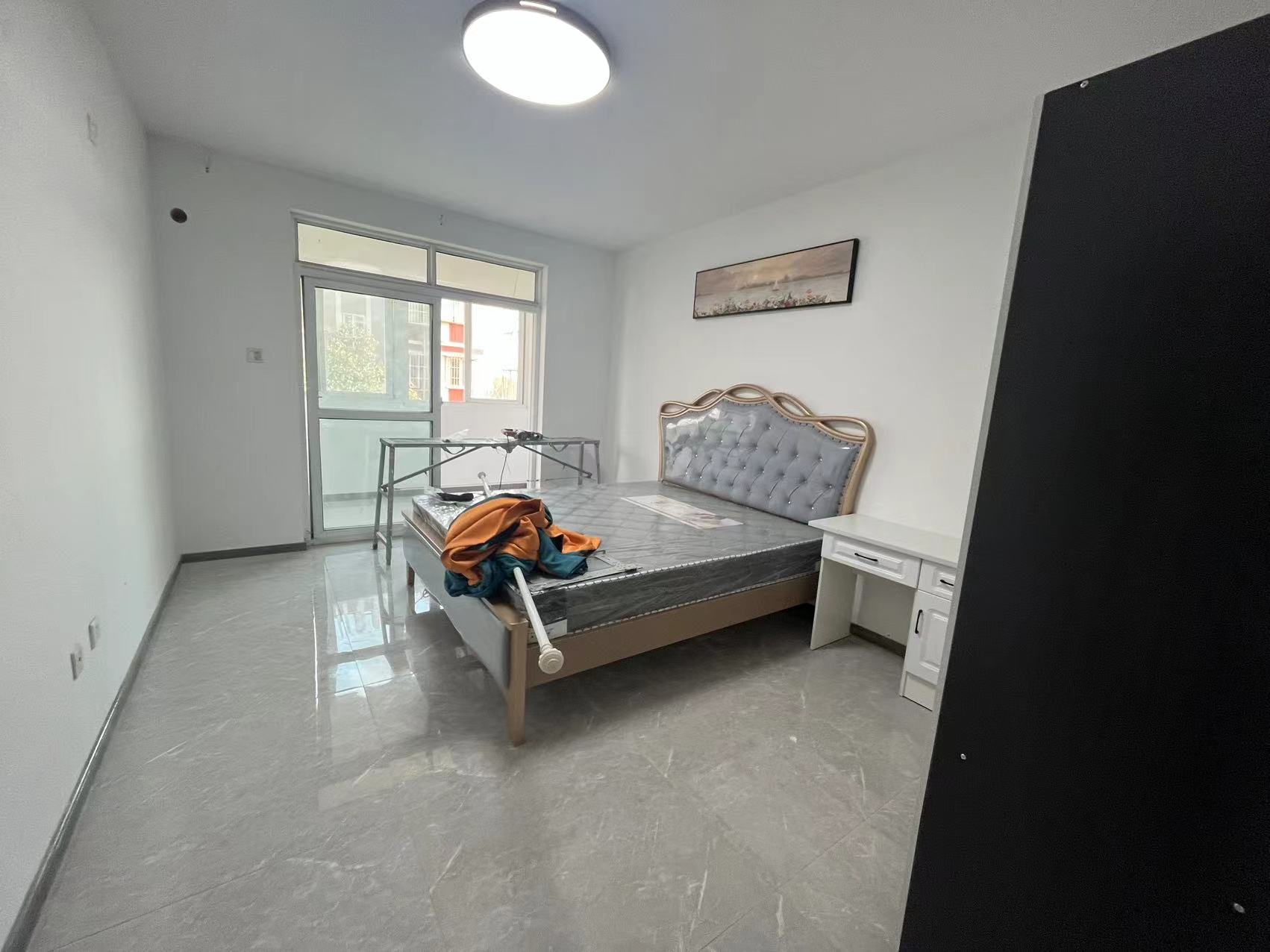 新港花苑西区 2室1厅1卫 78m&sup2;