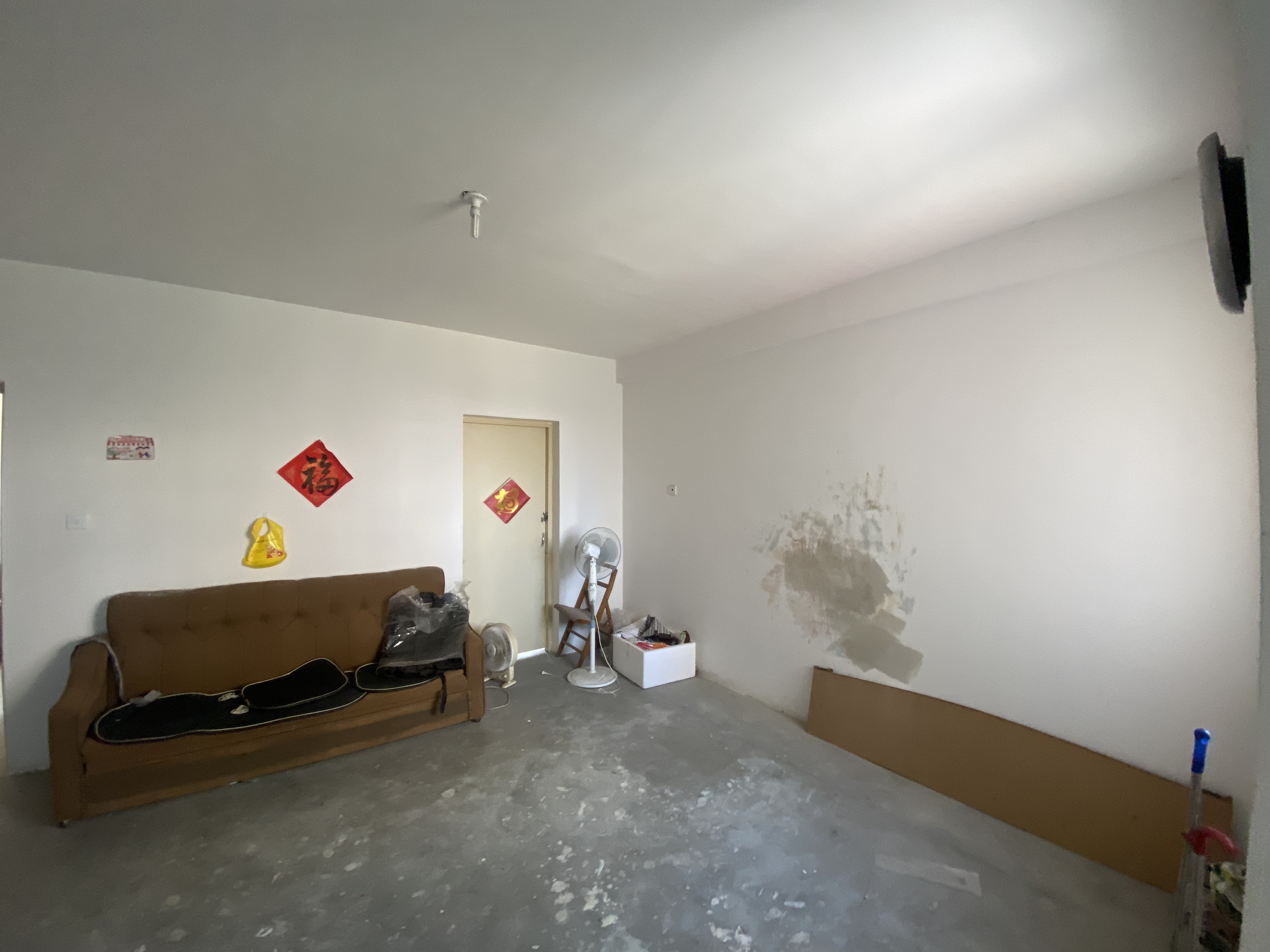 盛唐公寓 3室2厅1卫 139.00m²
