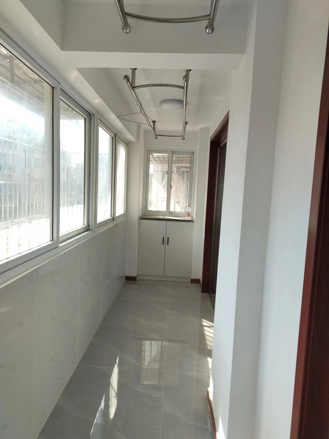 盛唐公寓 3室2厅1卫 128m&sup2;