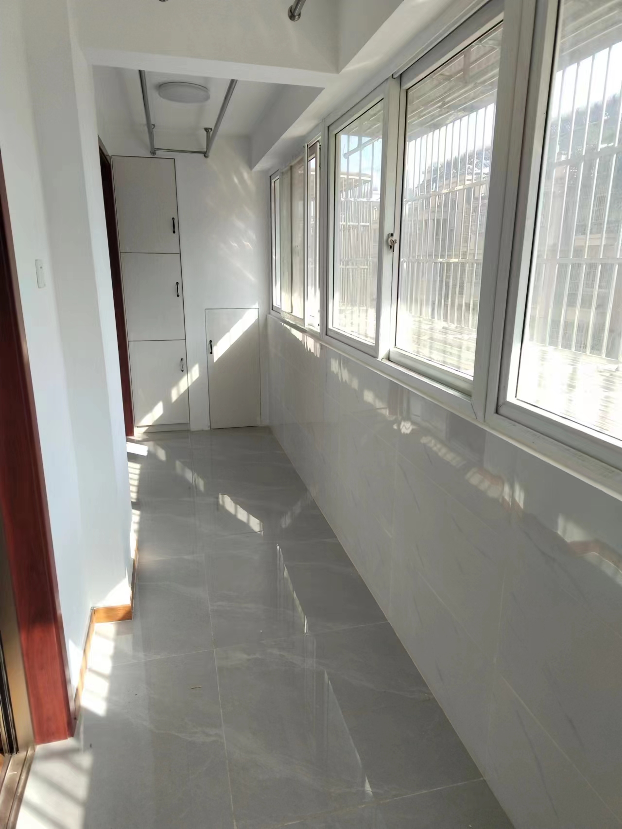 盛唐公寓 3室2厅1卫 128m&sup2;