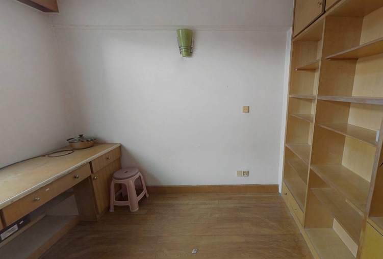 青年路新村 1室厅卫 55m&sup2;